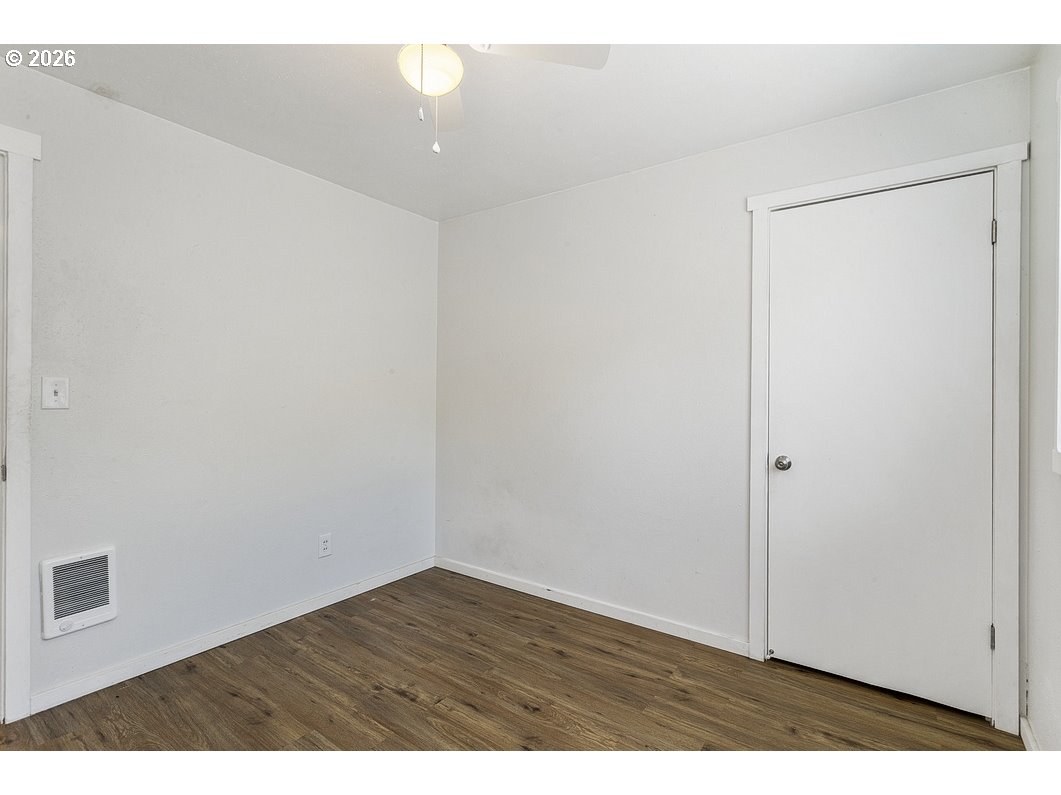 311 Se 155th Pl Property Photo 22