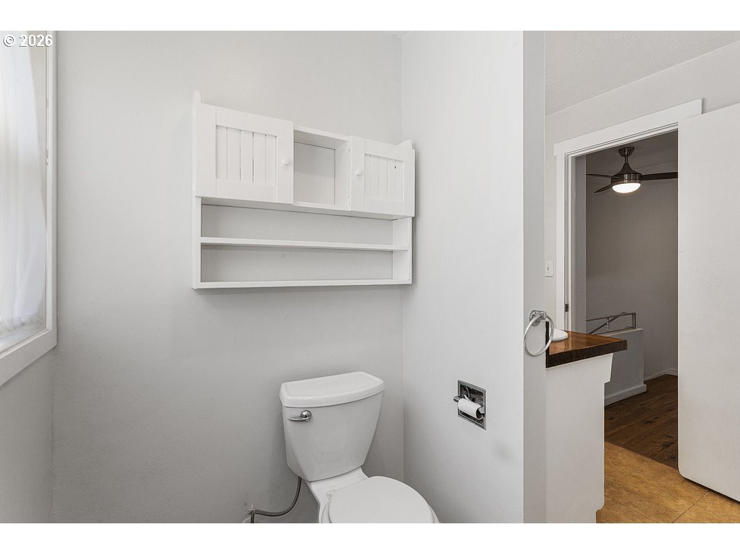 311 Se 155th Pl Property Photo 29