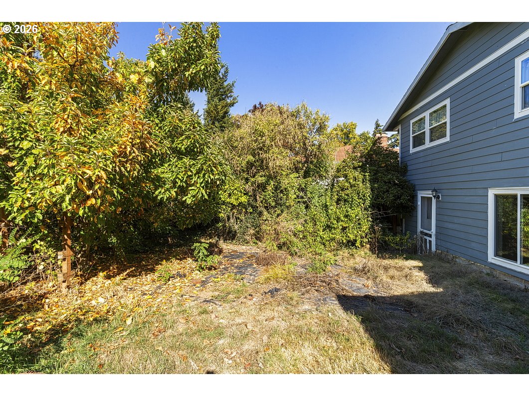 311 Se 155th Pl Property Photo 43