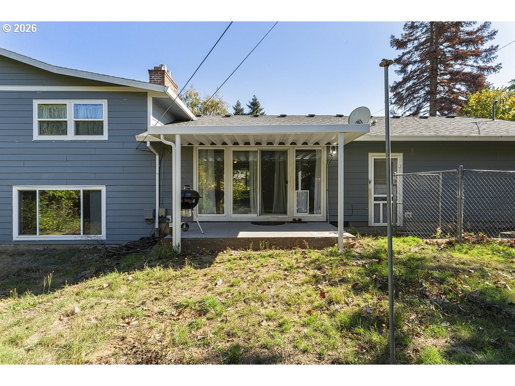 311 Se 155th Pl Property Photo 44