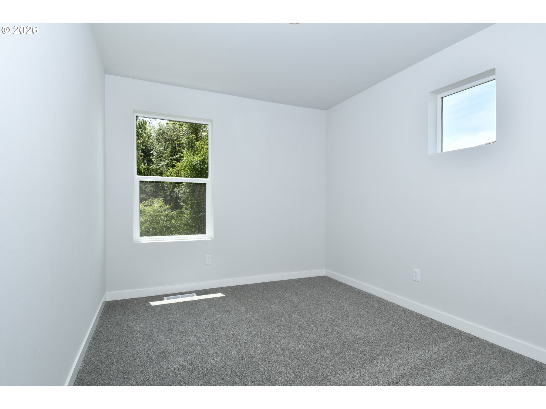 1363 Ne 8th Ave Property Photo 16