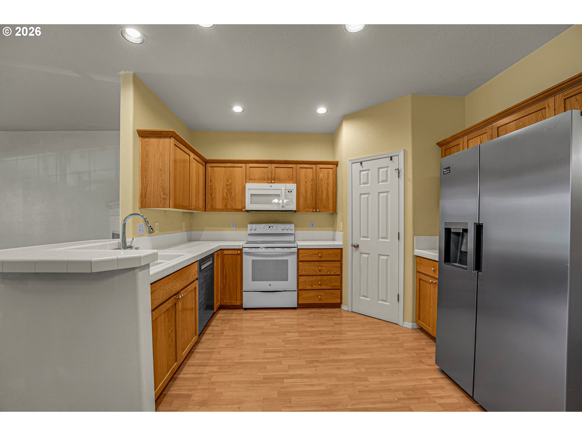 1198 Se Bacarra St Property Photo 16