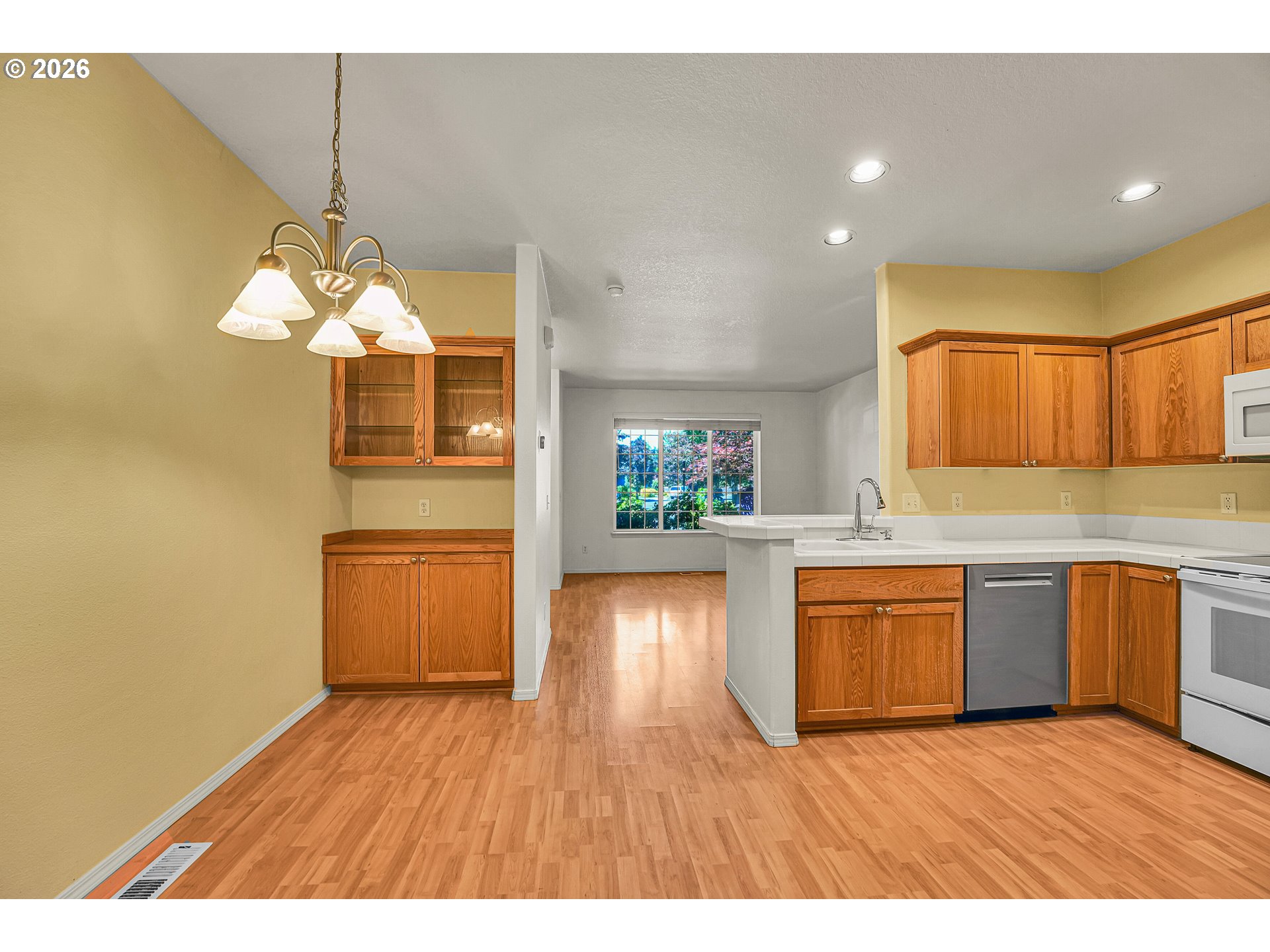 1198 Se Bacarra St Property Photo 21