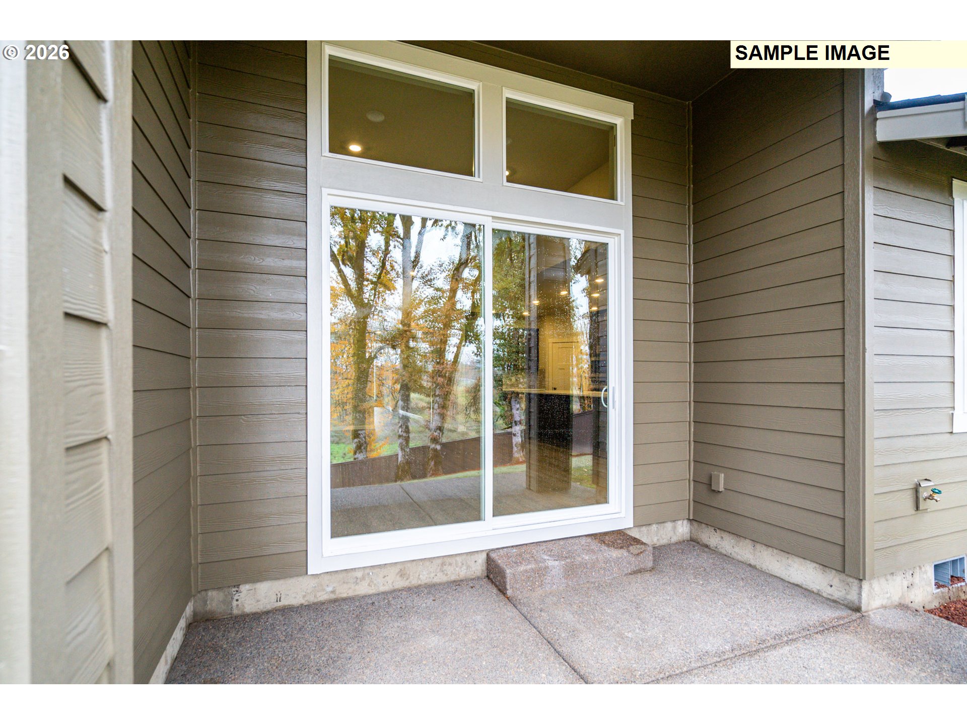 5296 N 86th Ave Property Photo 16