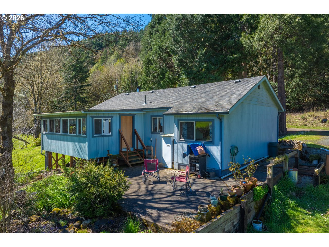13818 Loon Lake Rd Property Photo 1