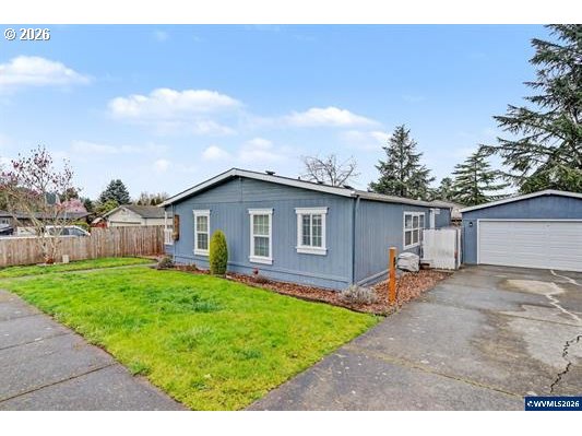 1537 Corum Ct Property Photo 2