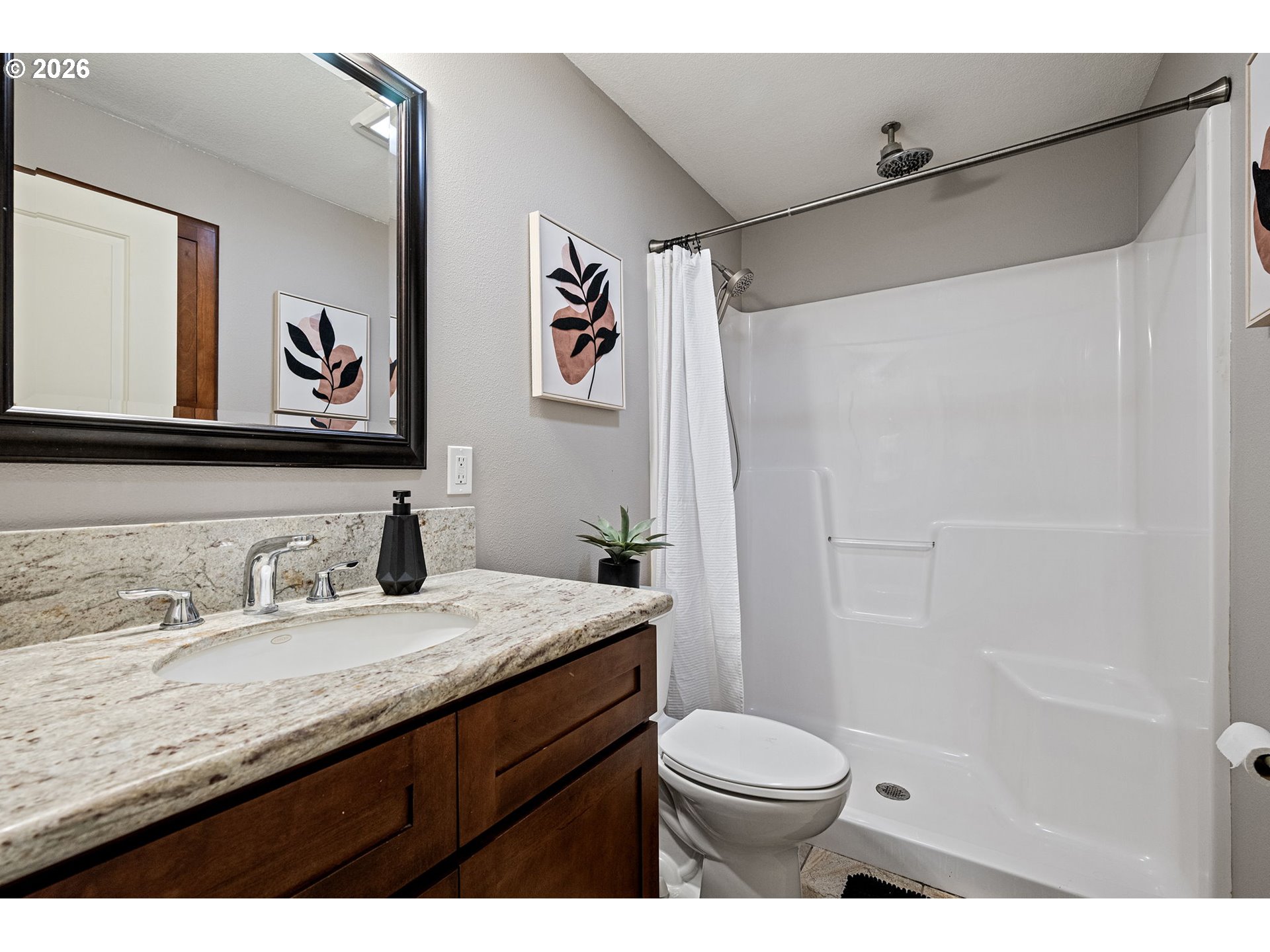 1624 Walnut St Property Photo 18