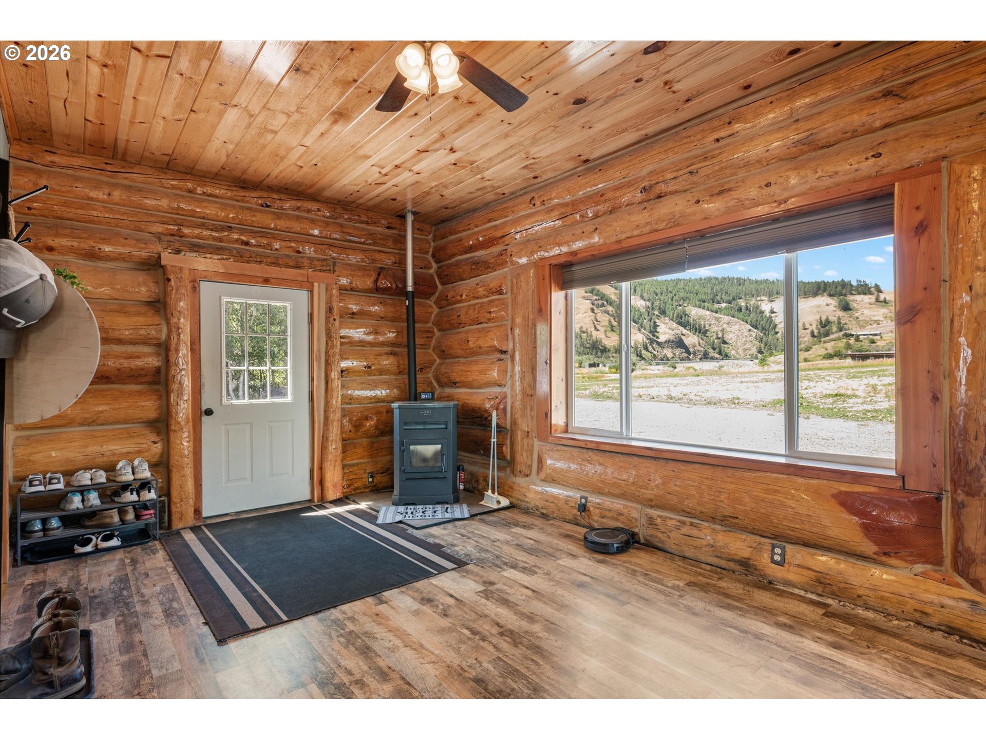 61468 Blackhawk Trail Ln Property Photo 5