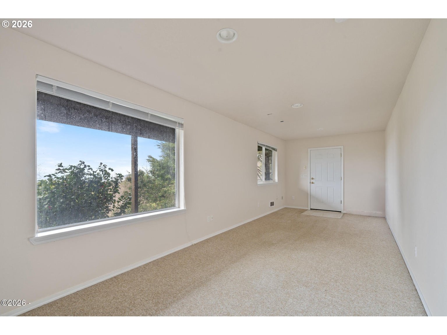 620 S Falcon St Property Photo 46