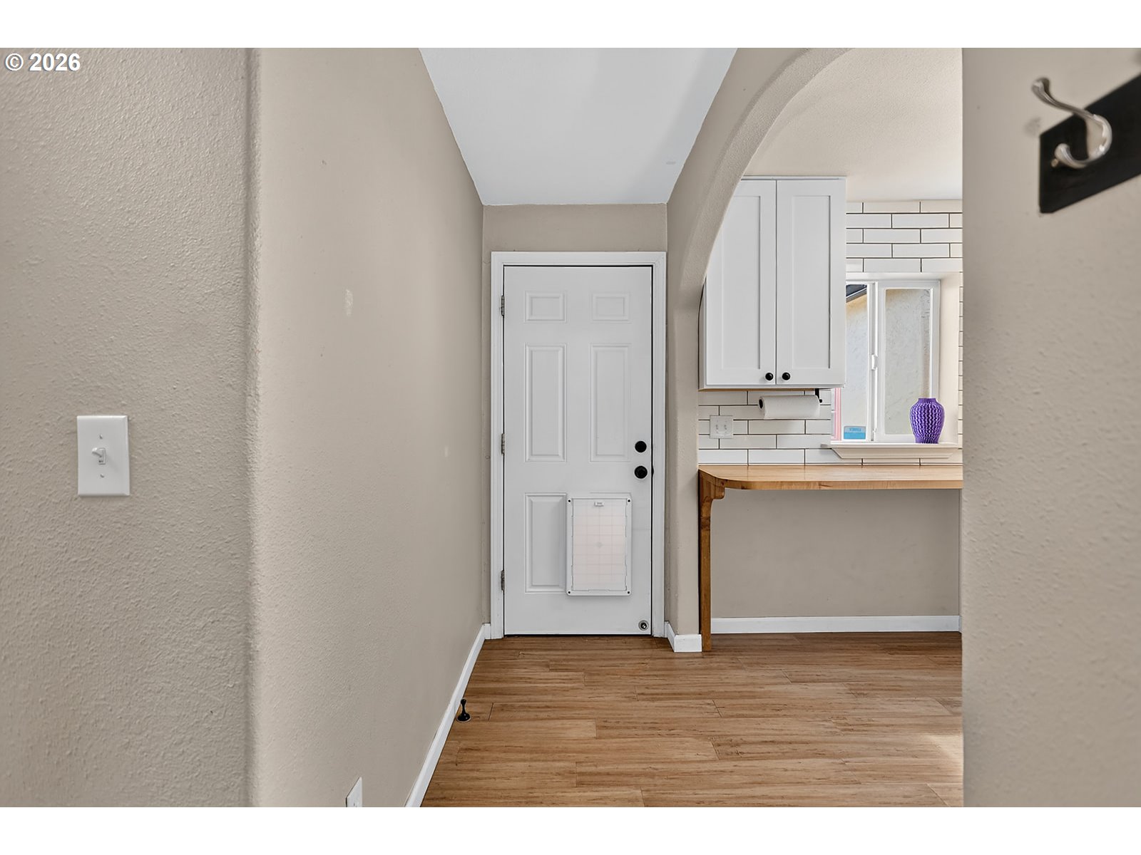 2017 W 9th Pl Property Photo 9