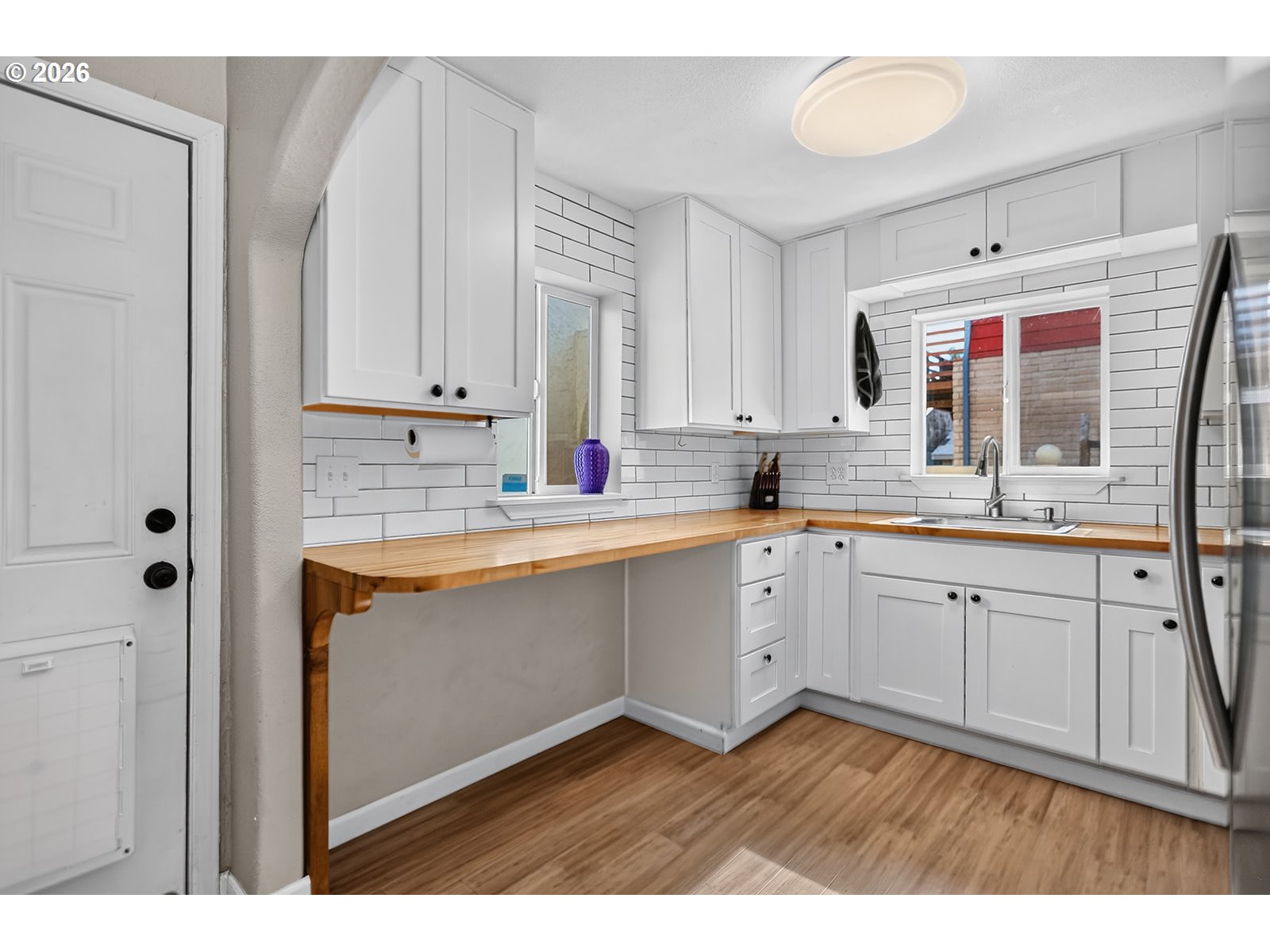 2017 W 9th Pl Property Photo 10