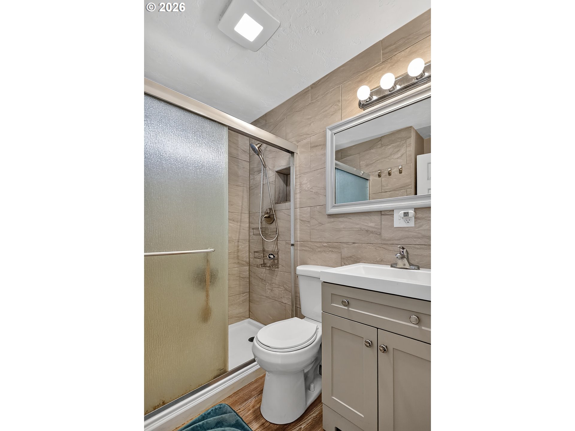 2017 W 9th Pl Property Photo 18