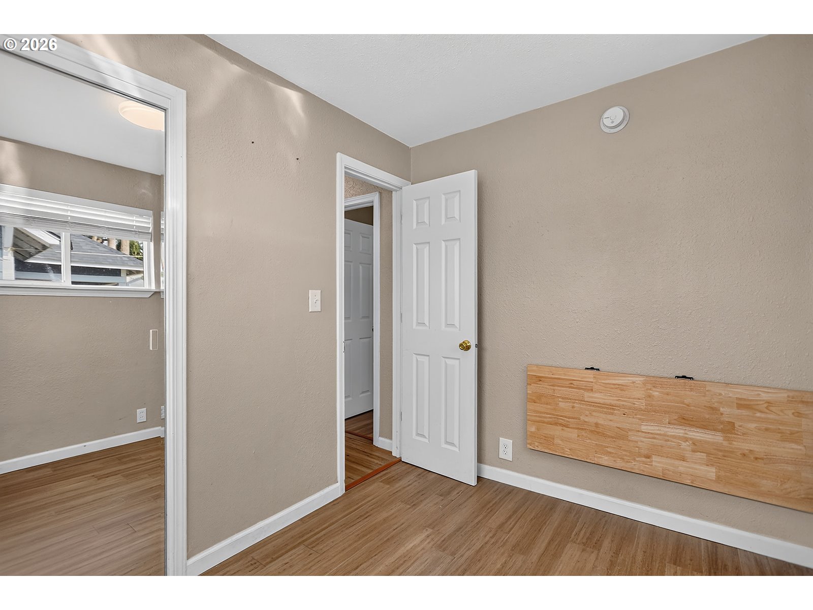 2017 W 9th Pl Property Photo 25