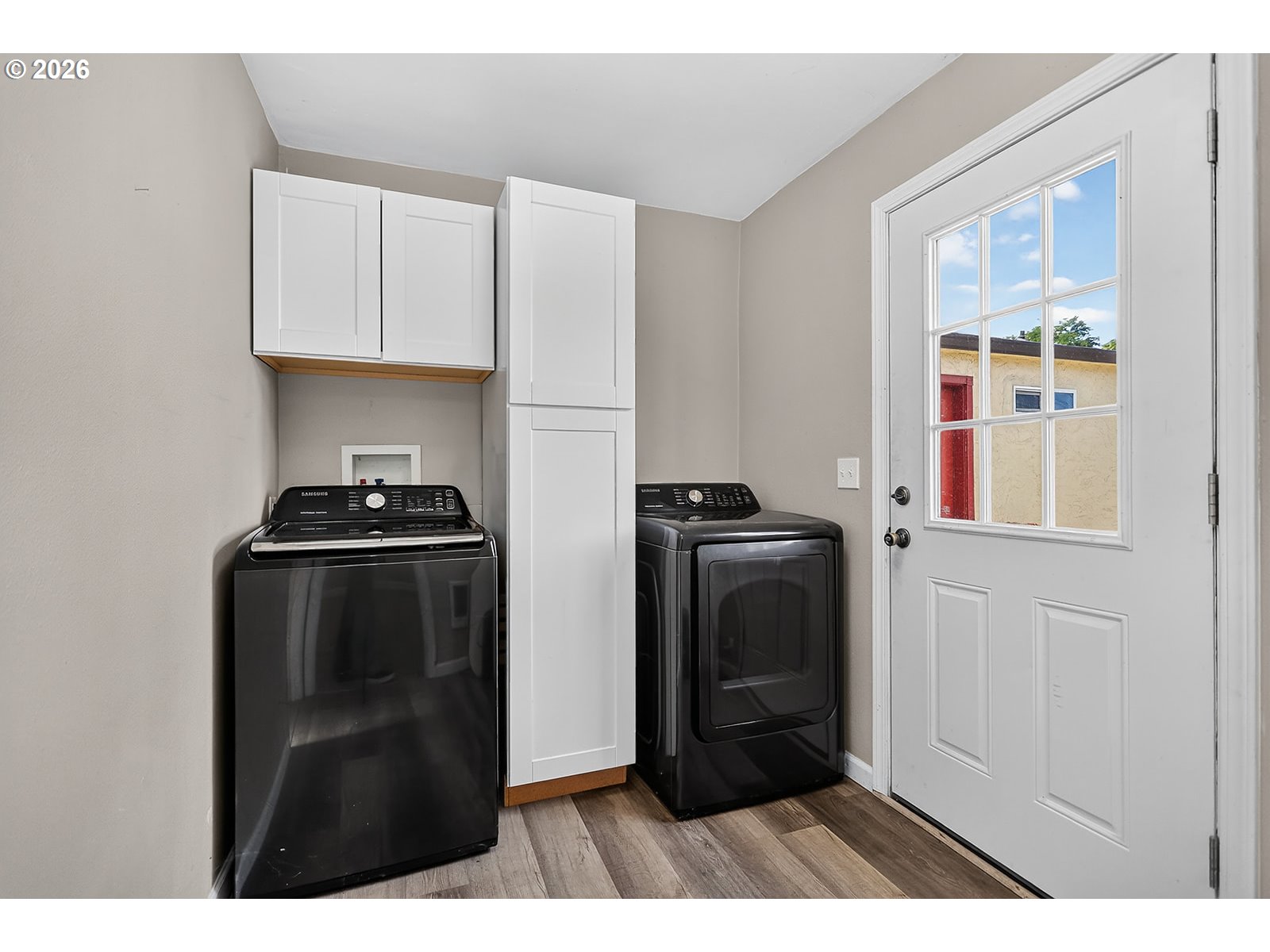 2017 W 9th Pl Property Photo 35