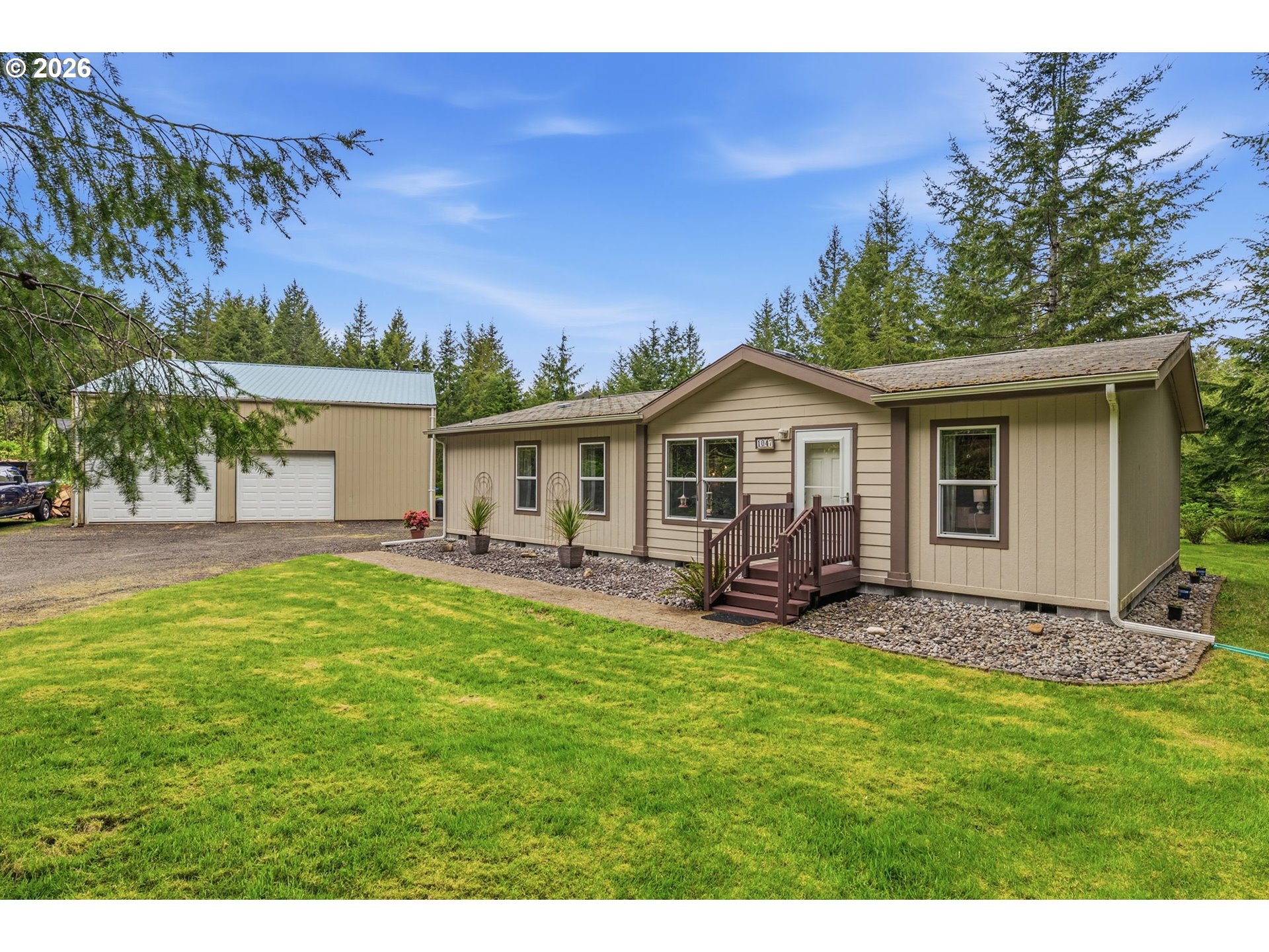 1047 Beaver Creek Rd Property Photo 4