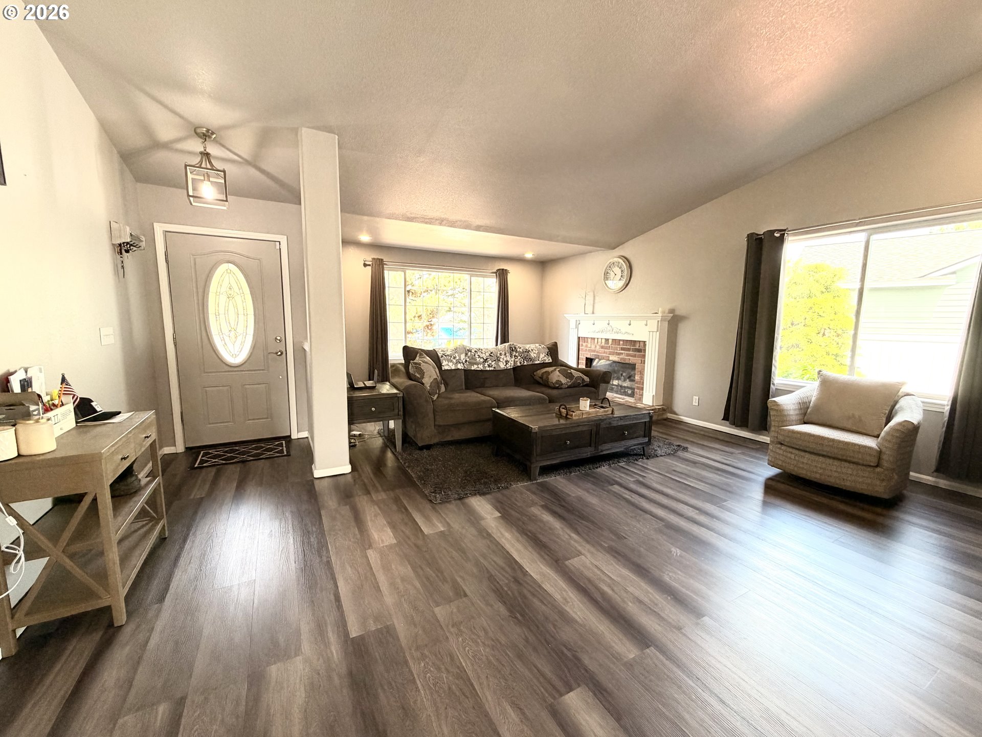 2273 Eagle Loop Property Photo 3