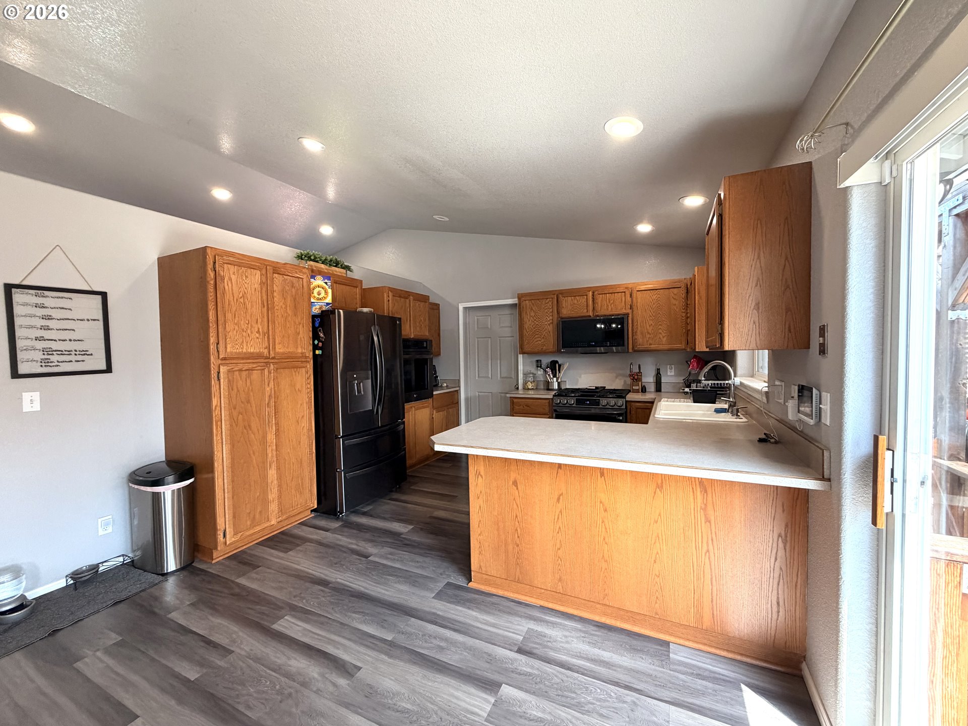 2273 Eagle Loop Property Photo 9