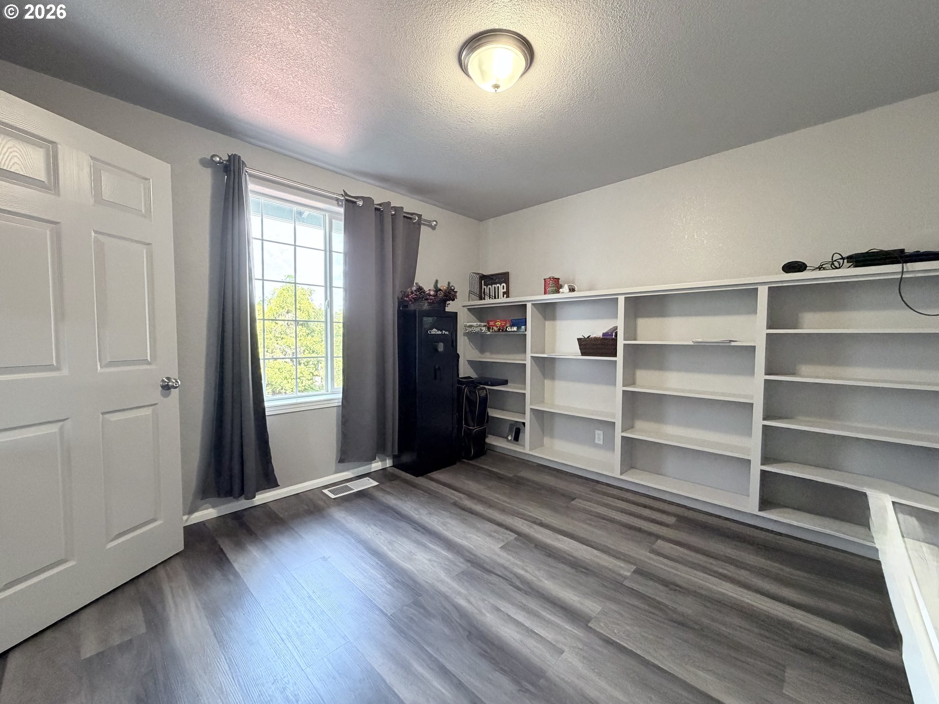 2273 Eagle Loop Property Photo 26