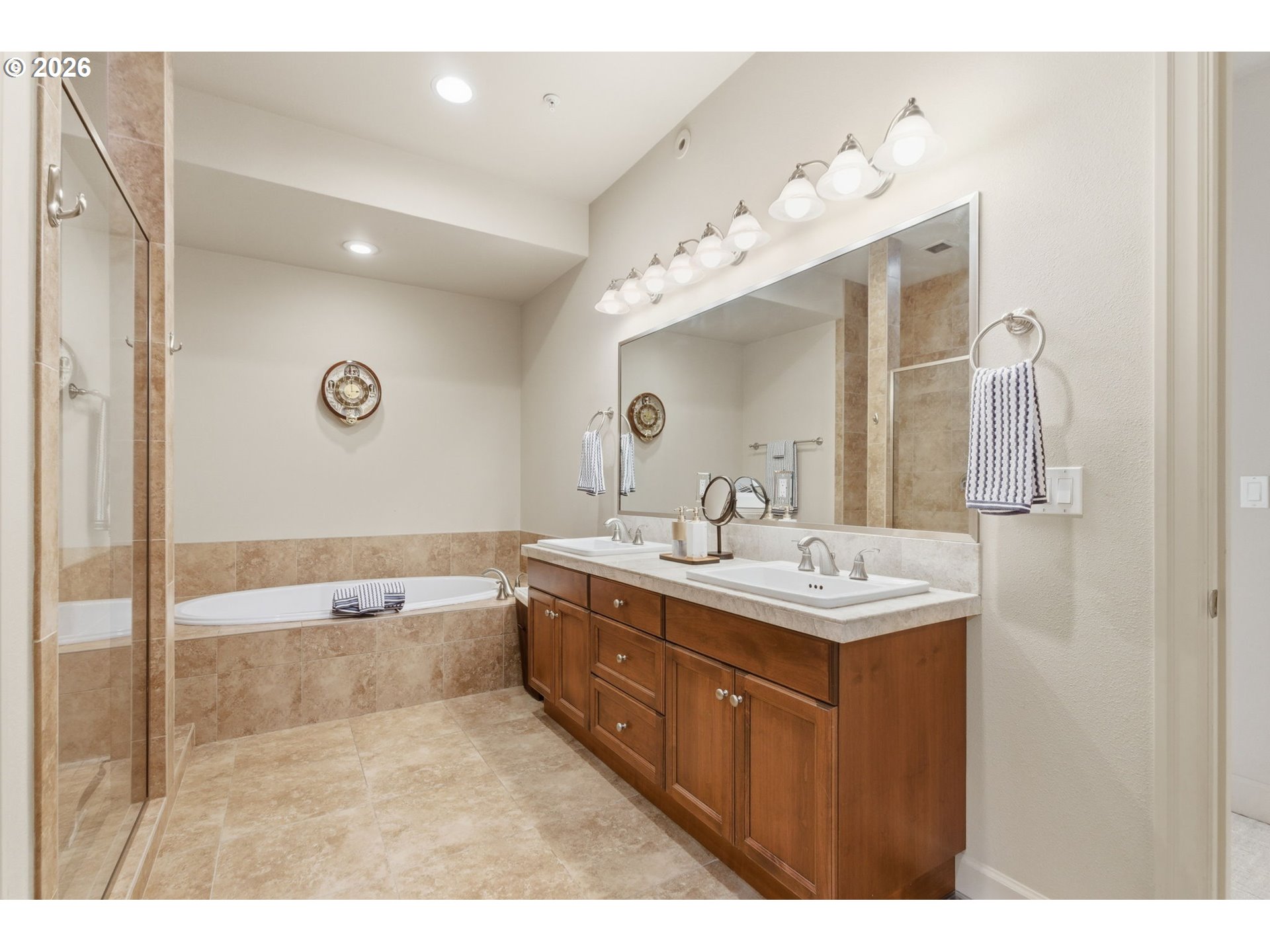 707 N Hayden Island Dr 427 Property Photo 23