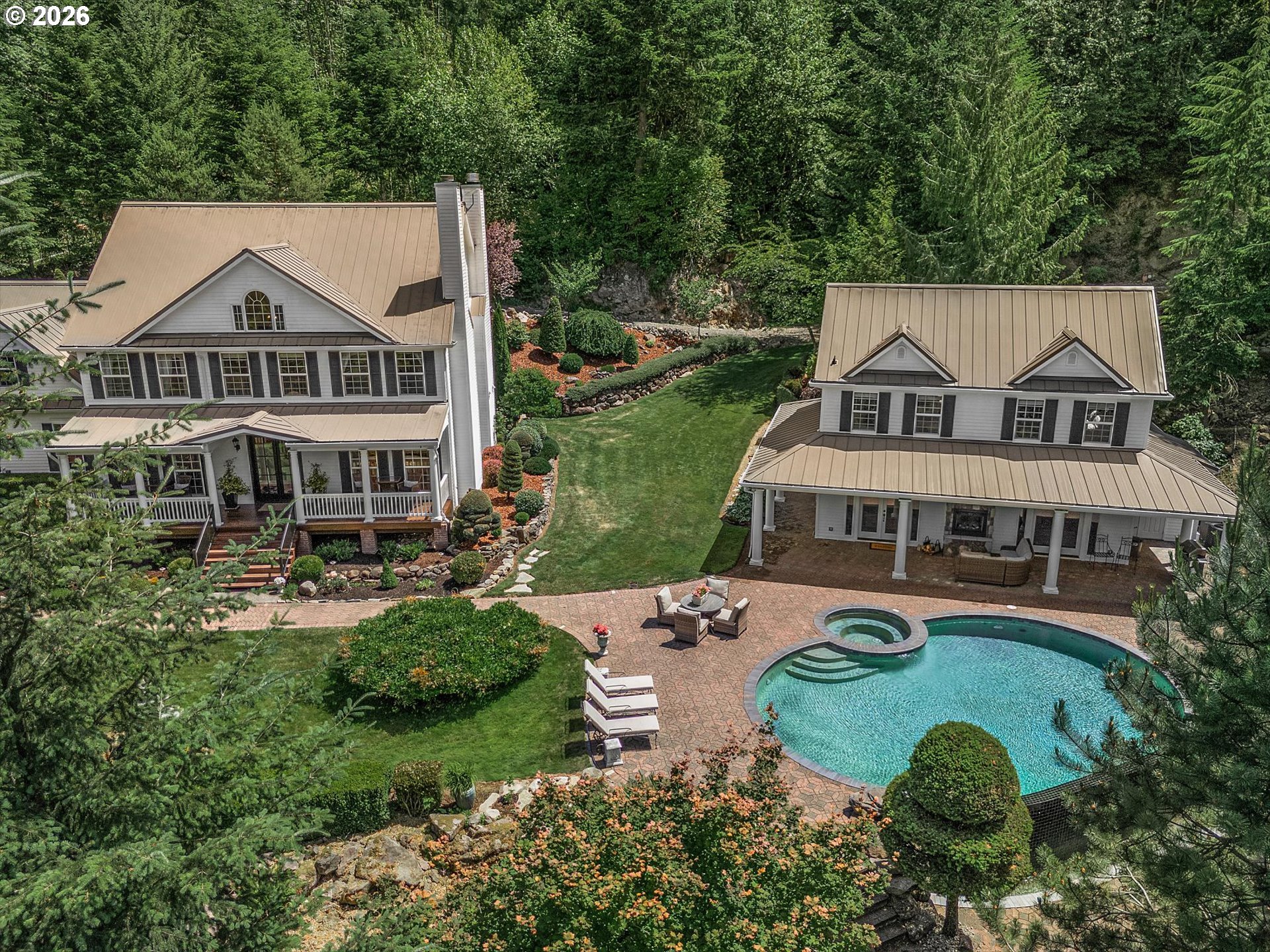 27410 E Salmon River Rd Property Photo 1