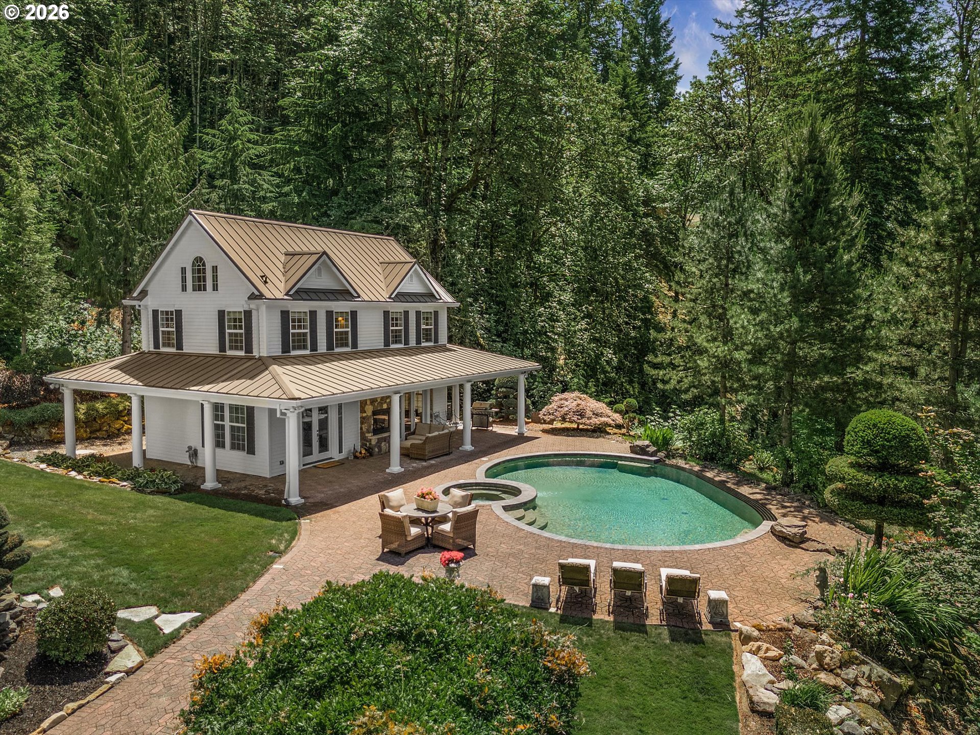 27410 E Salmon River Rd Property Photo 4