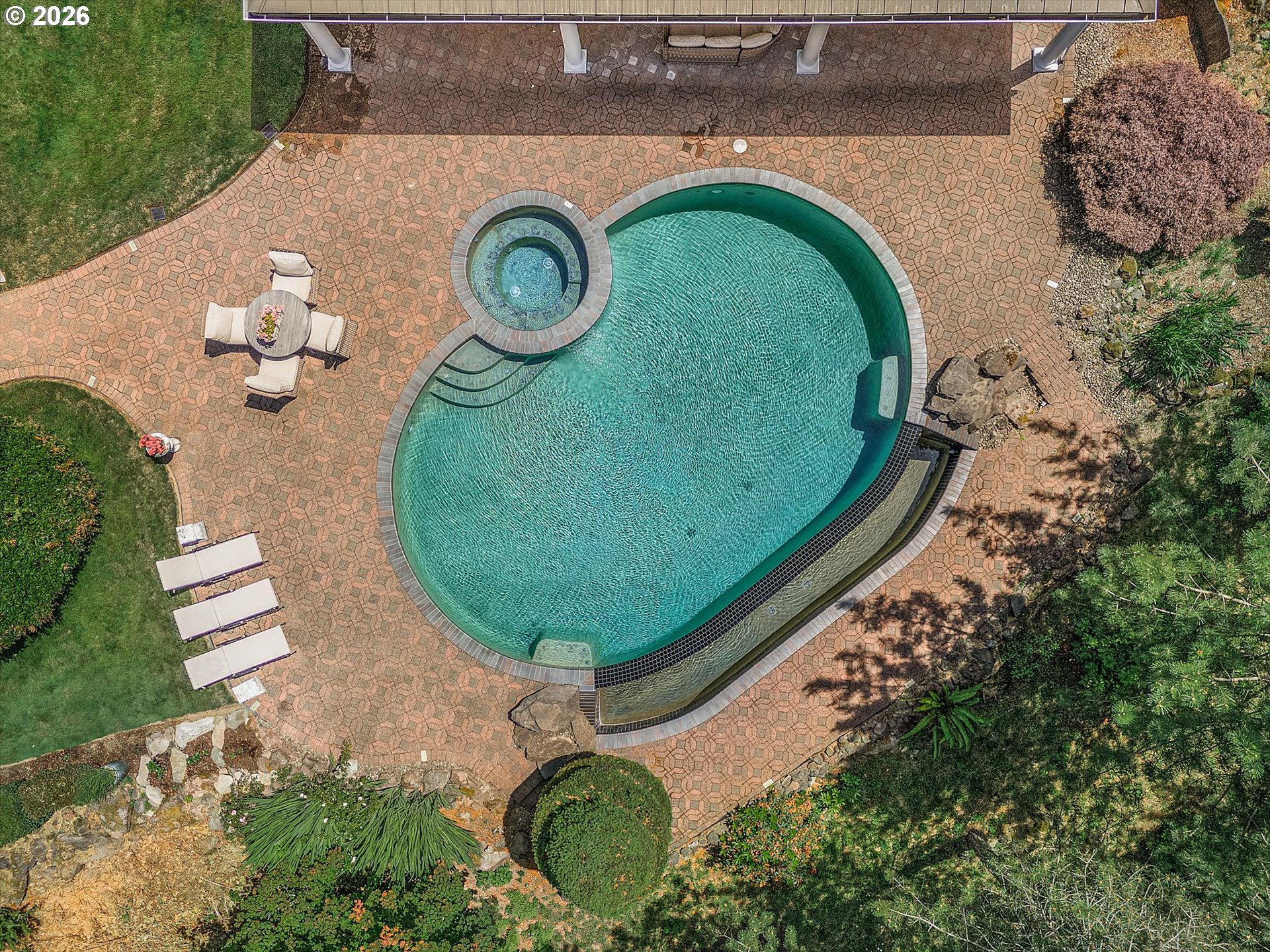 27410 E Salmon River Rd Property Photo 9