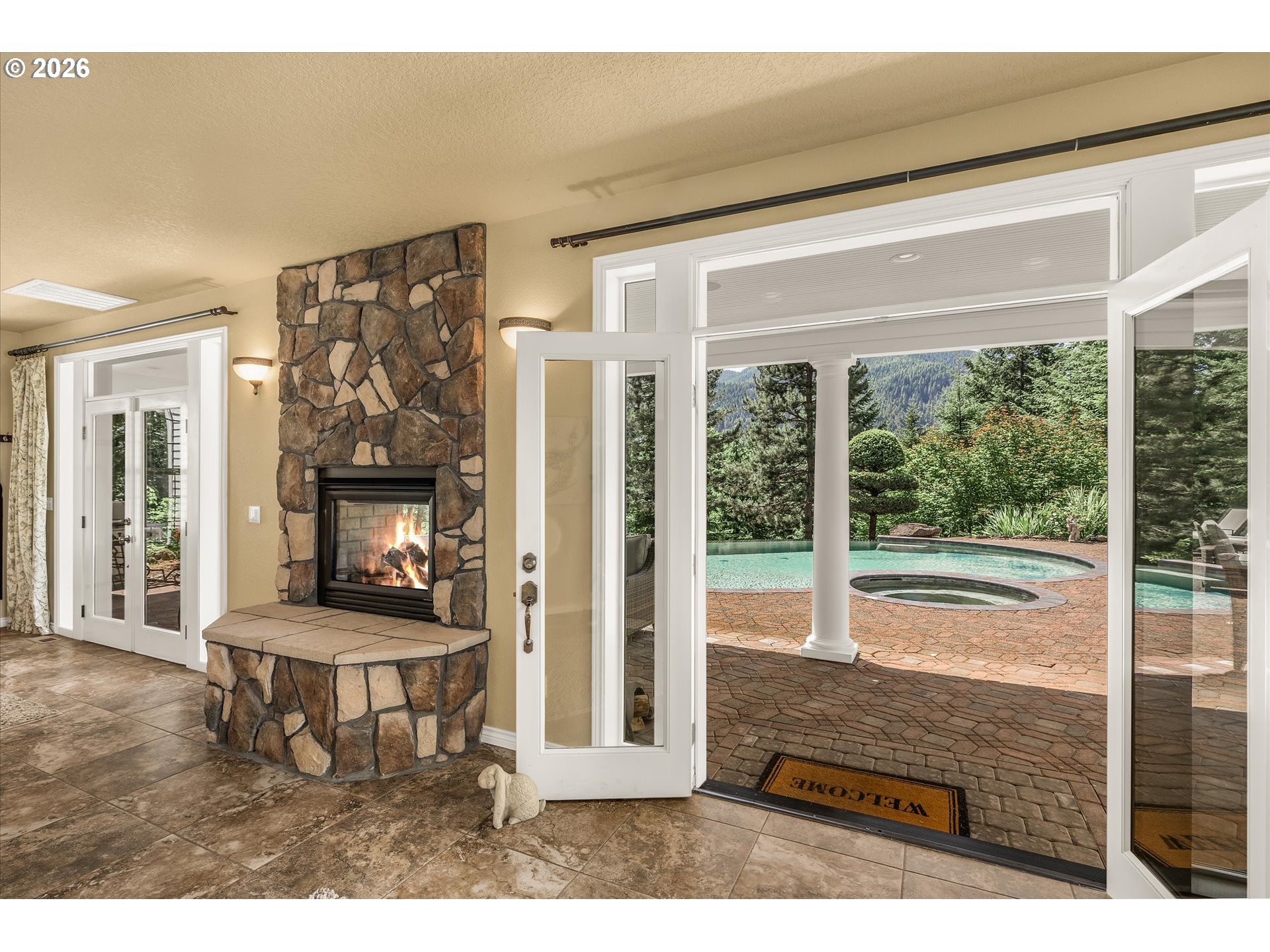 27410 E Salmon River Rd Property Photo 40