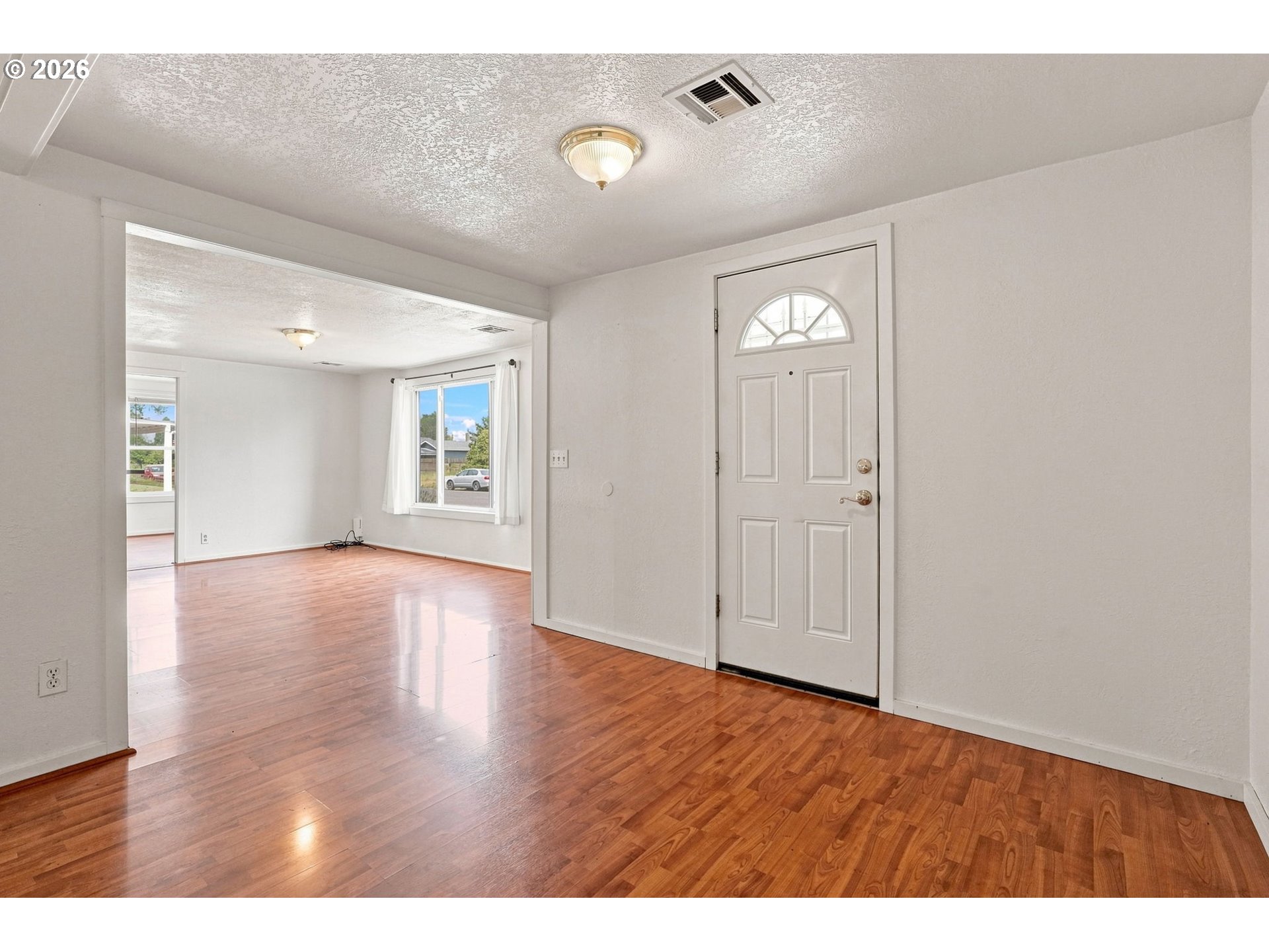 2685 E St Property Photo 4