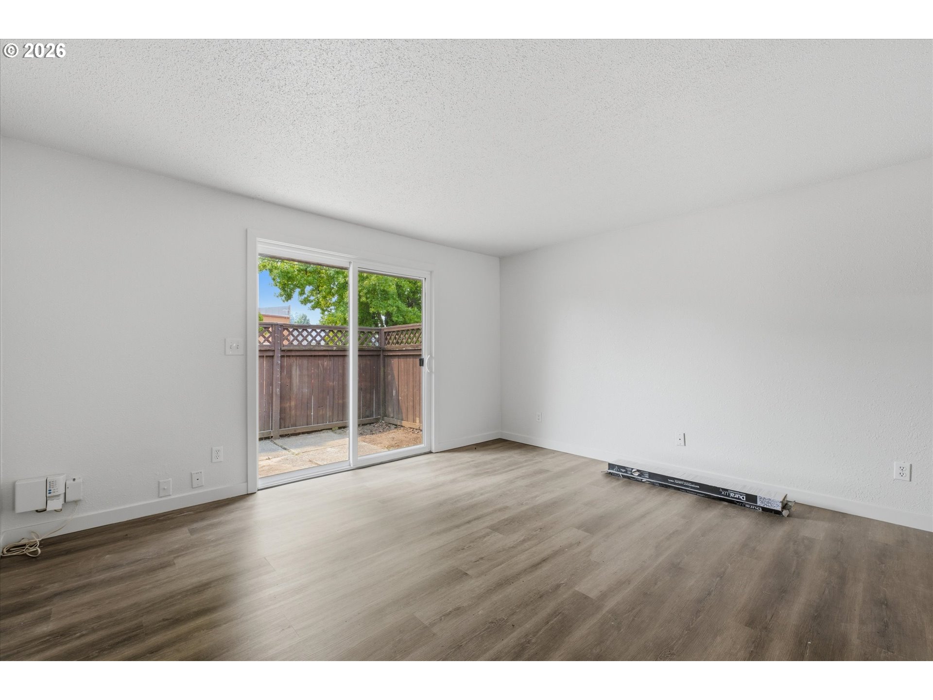 1825 Ne Roberts Ave Property Photo 13