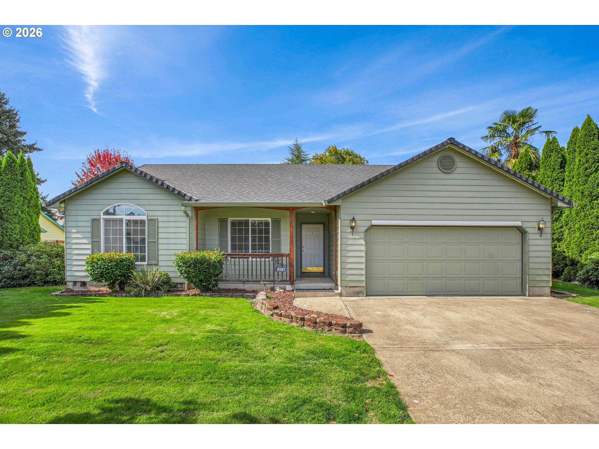 3187 Ne Mohan Dr Property Photo 1
