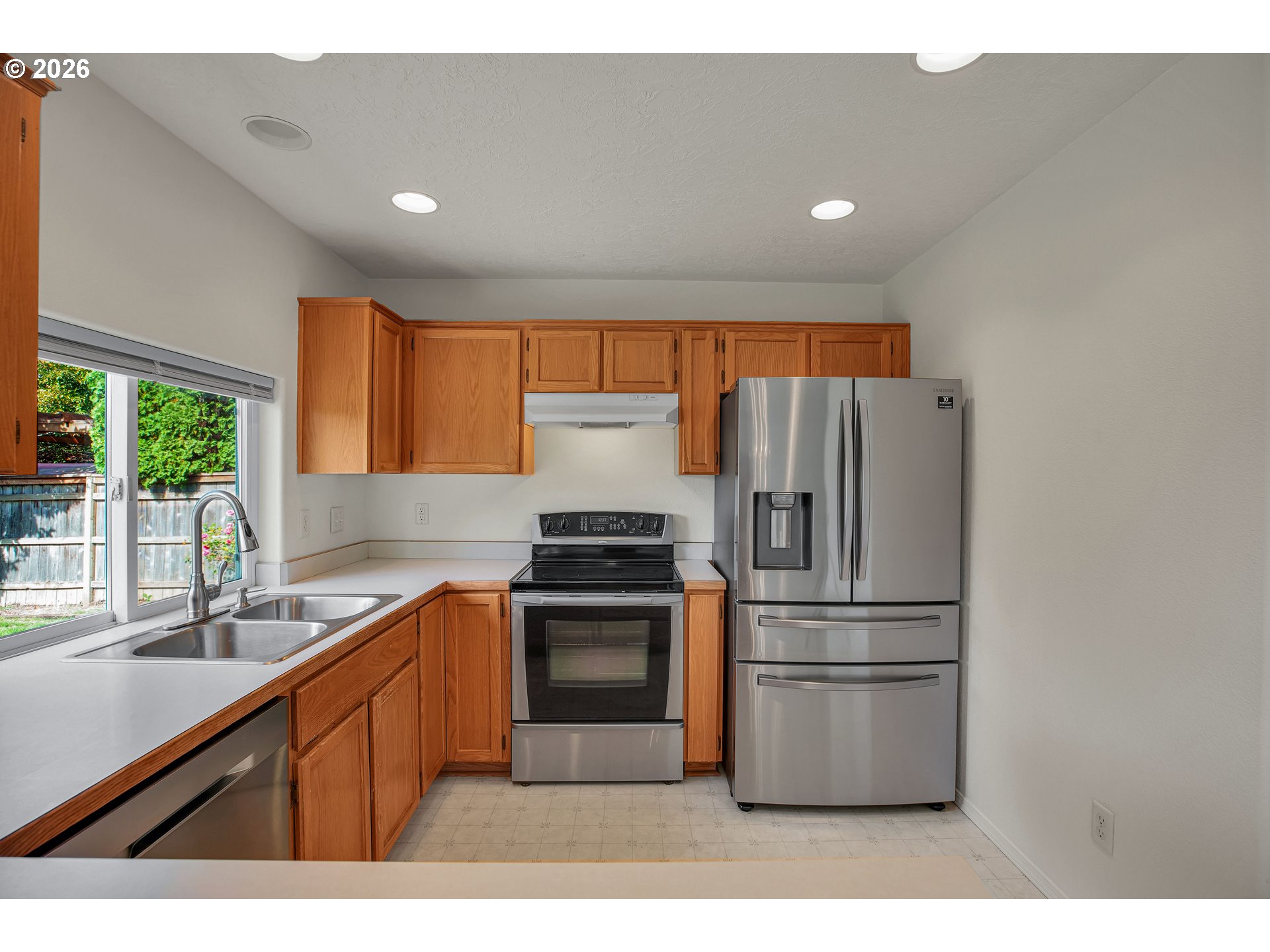 3187 Ne Mohan Dr Property Photo 11