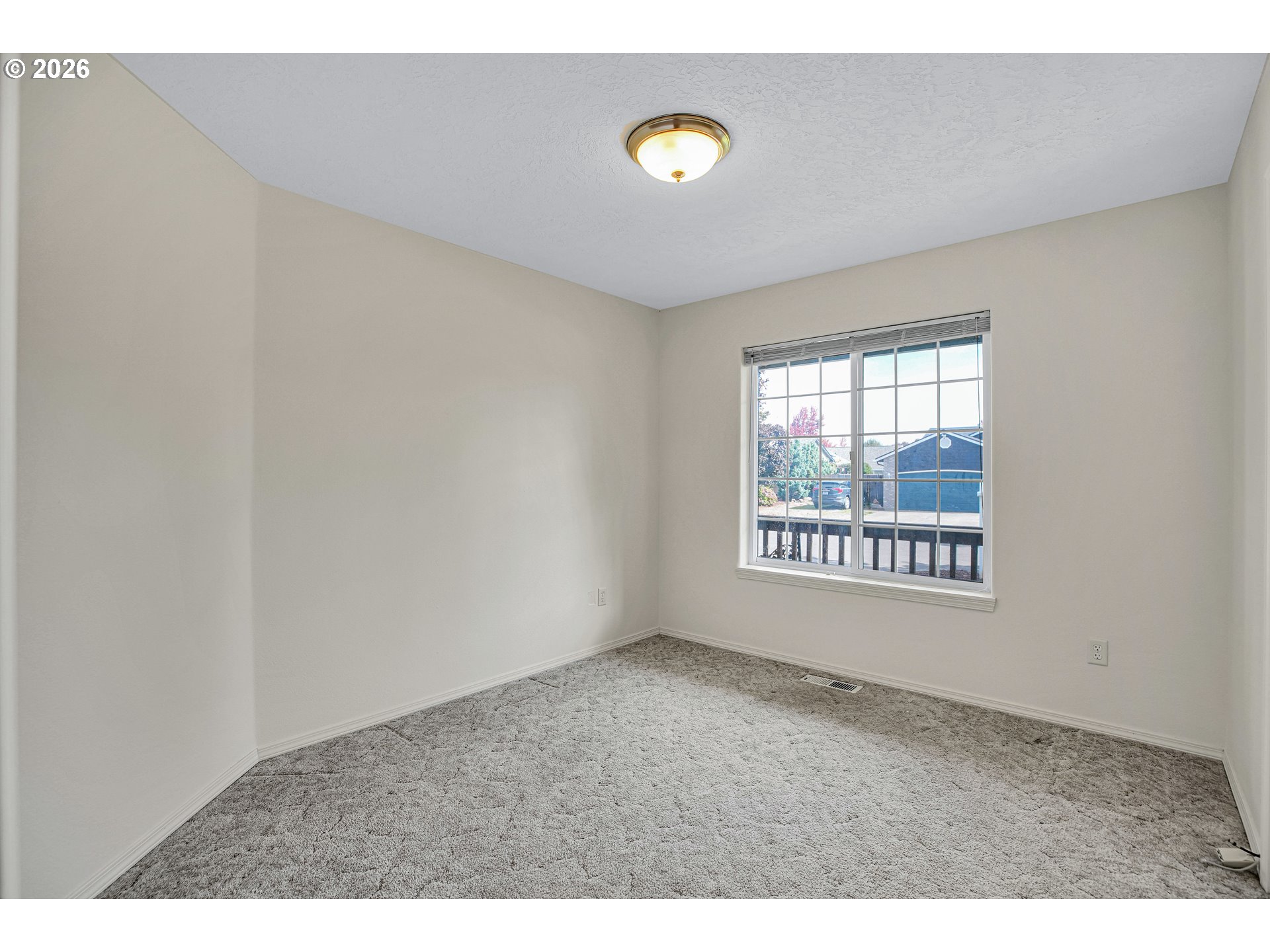 3187 Ne Mohan Dr Property Photo 16