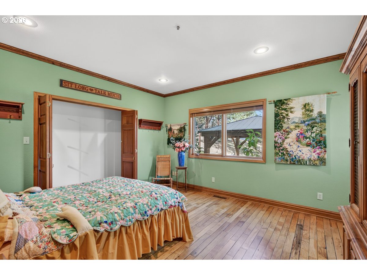 309 Granite St Property Photo 16