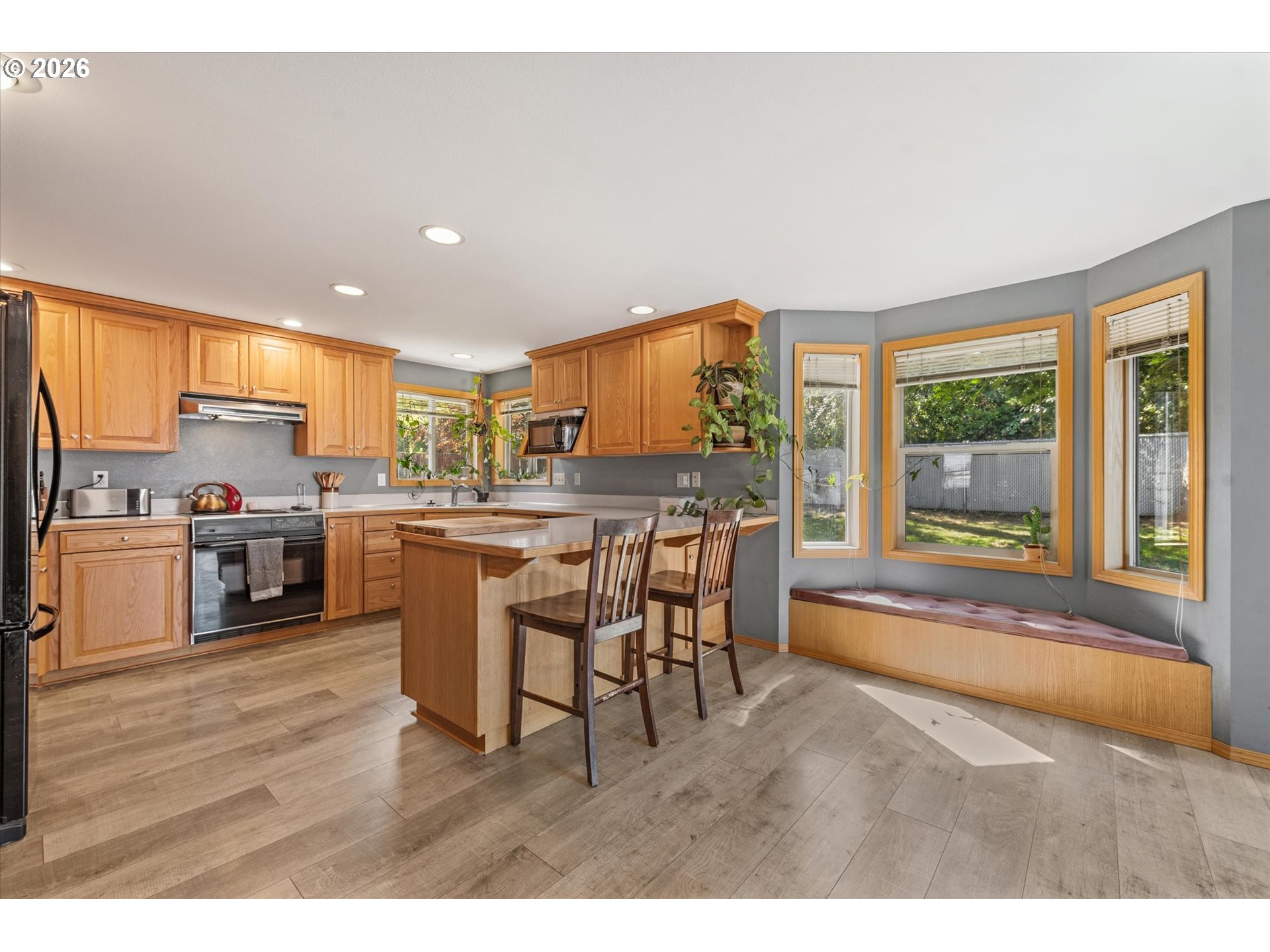 502 1st St Property Photo 12
