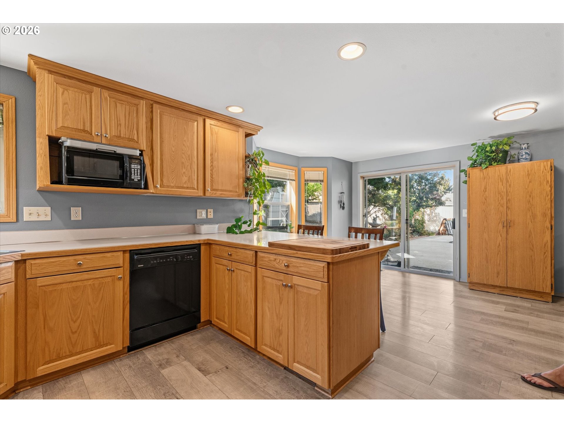 502 1st St Property Photo 15