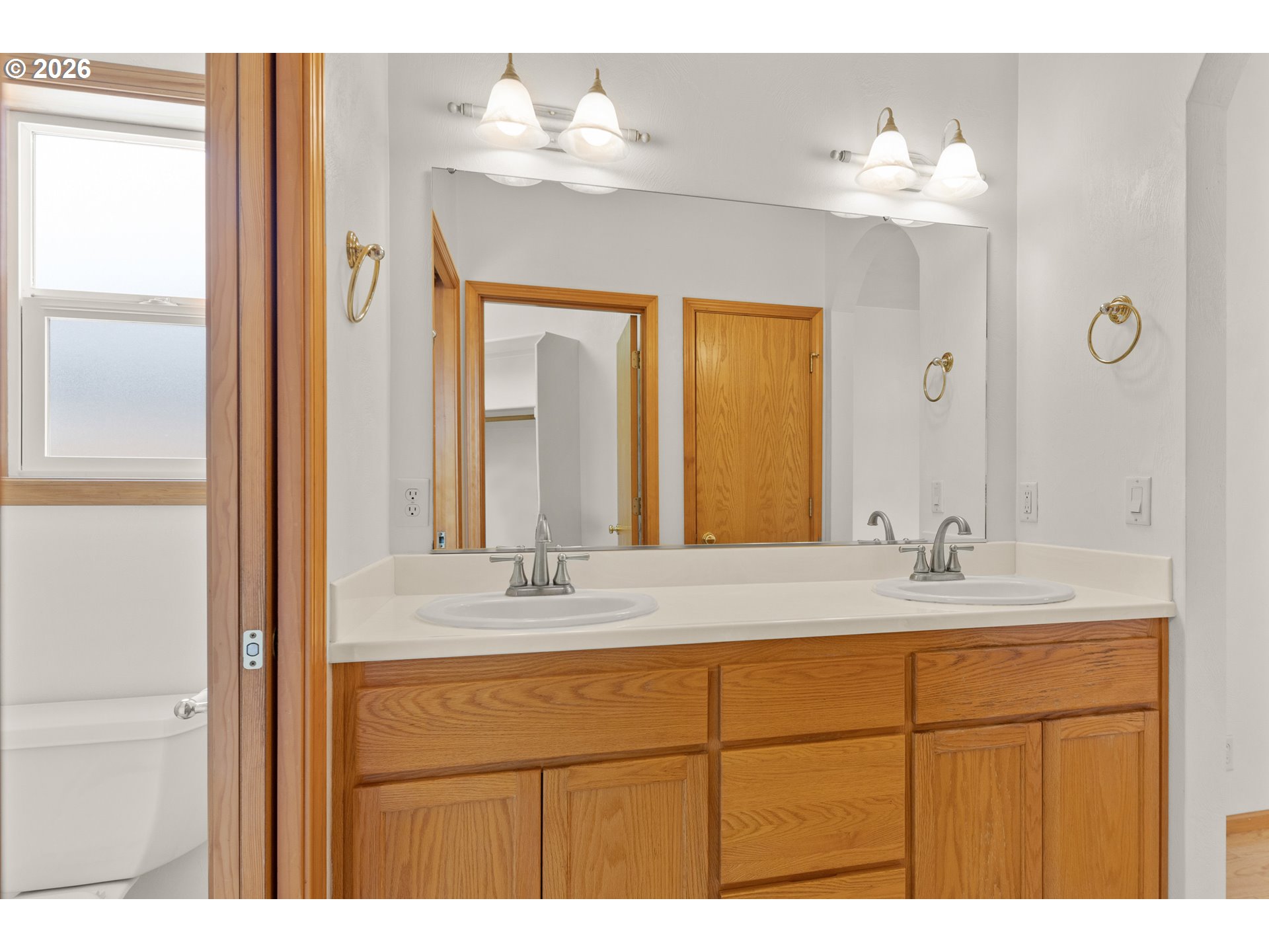 919 Old Orchard Ln Property Photo 17