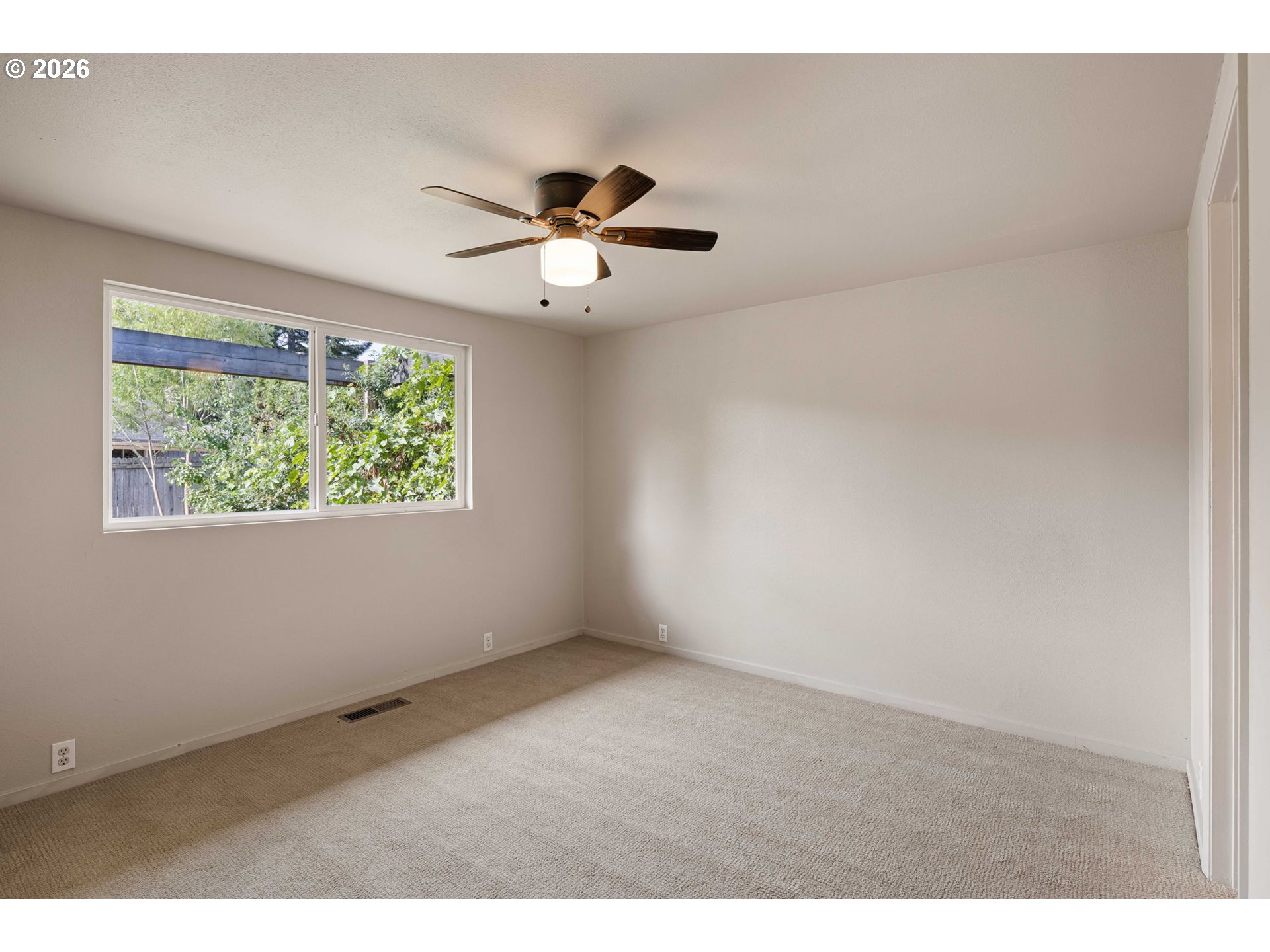 3786 Kevington Ave Property Photo 15