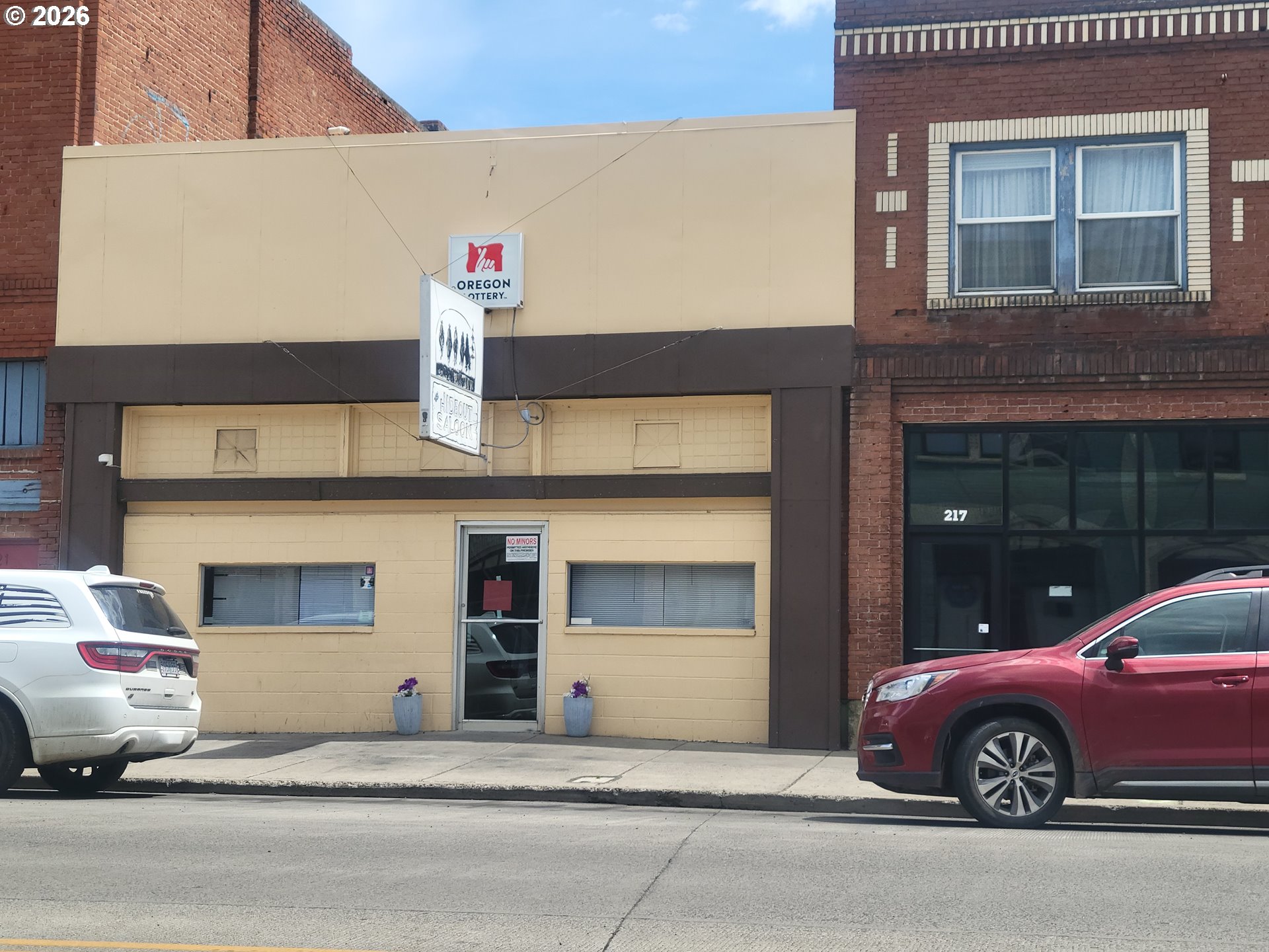 219 FIR ST Property Photo 1