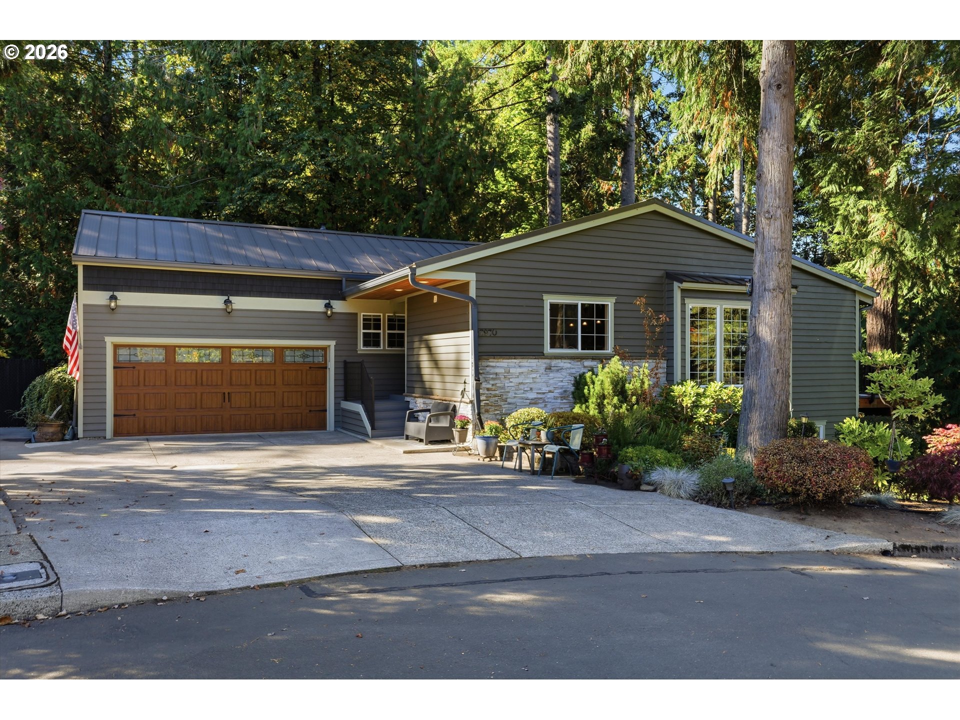 17970 LOUNDREE DR Property Photo 1