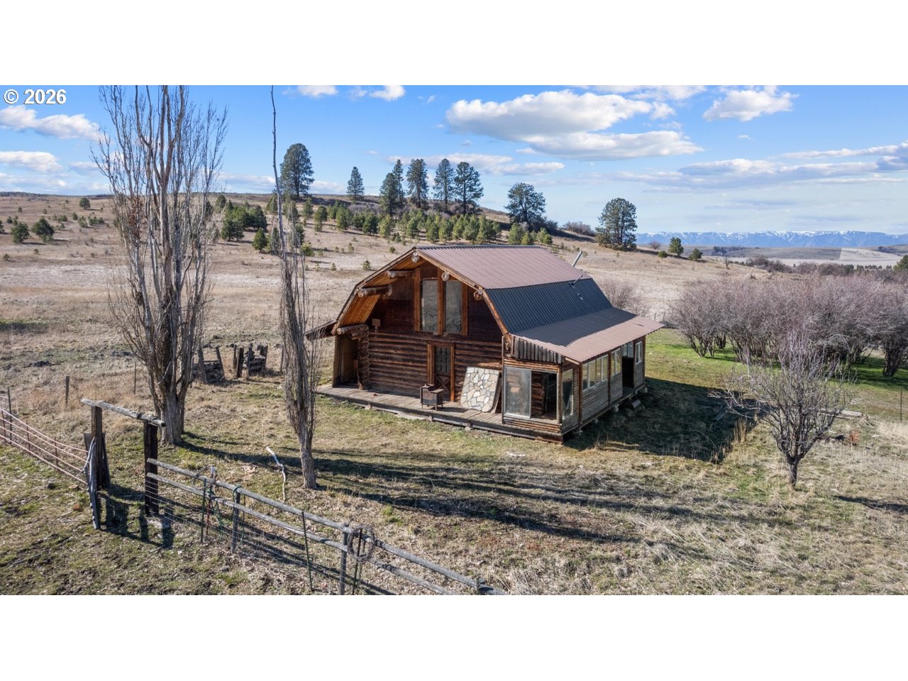 Roulet Loop Property Photo 6