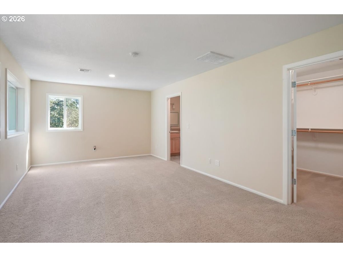 580 Holly Ave Property Photo 28