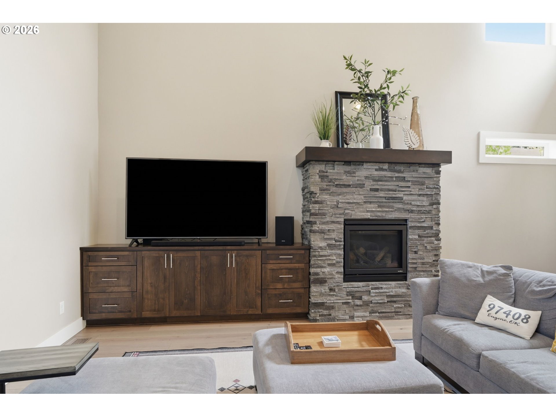 2144 Lathen Way Property Photo 14