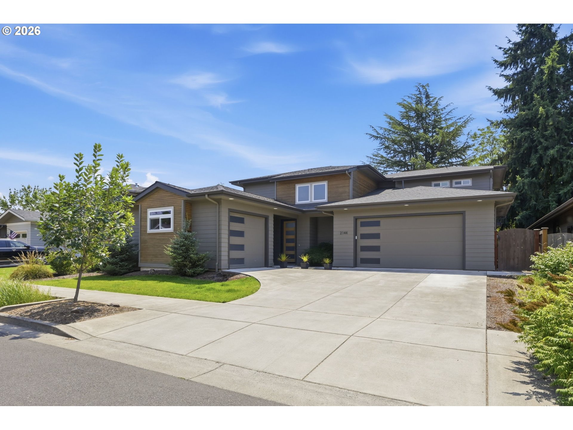 2144 Lathen Way Property Photo 38