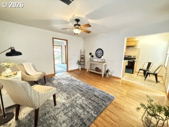 1664 Main St Property Photo 7