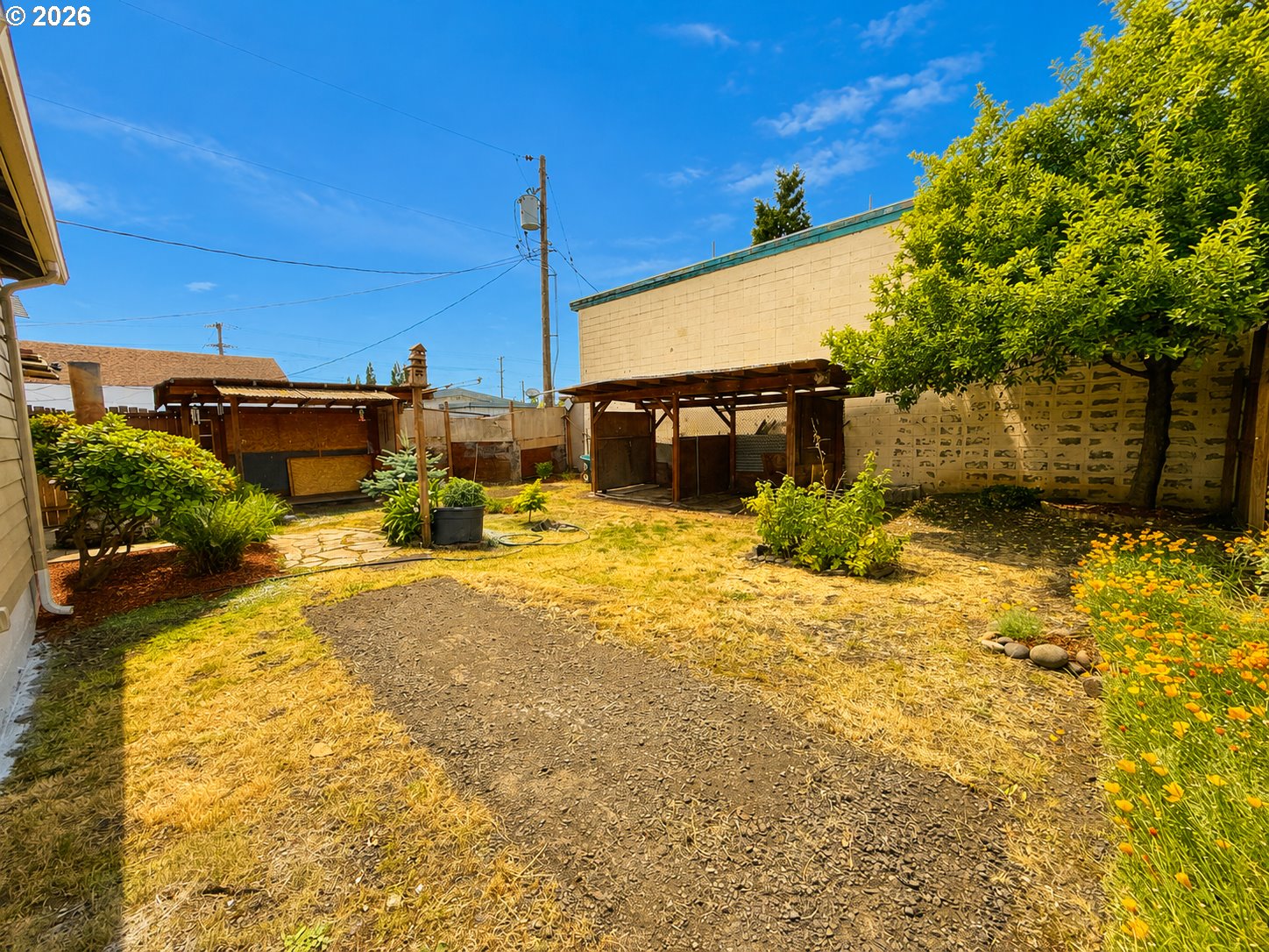 1664 Main St Property Photo 19