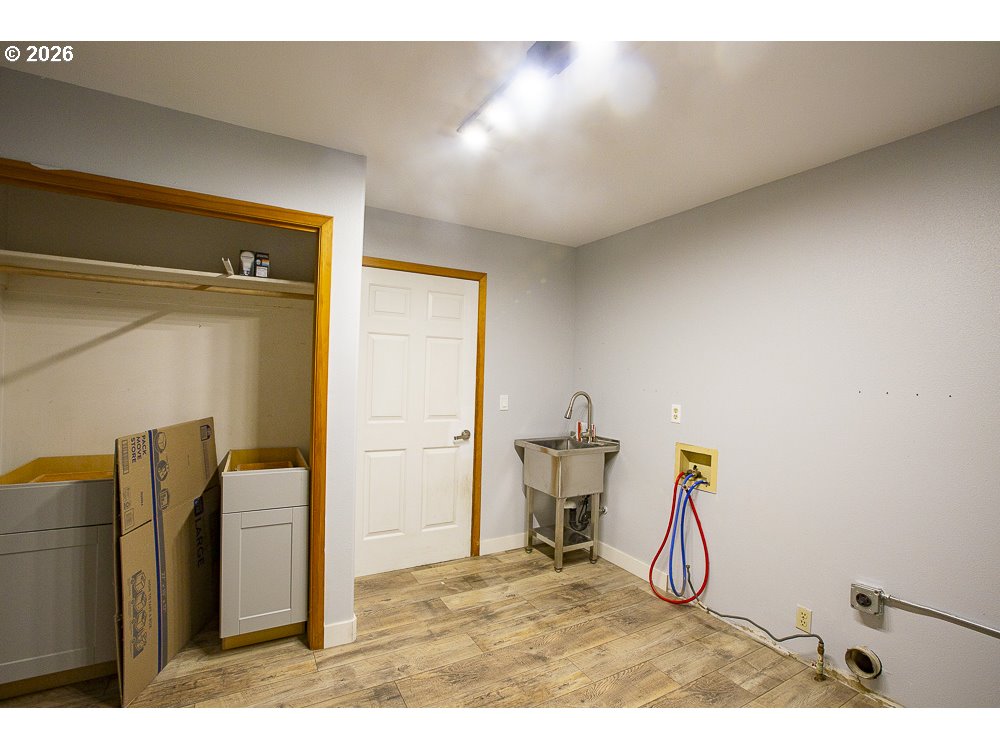 2309 M Ct Property Photo 15