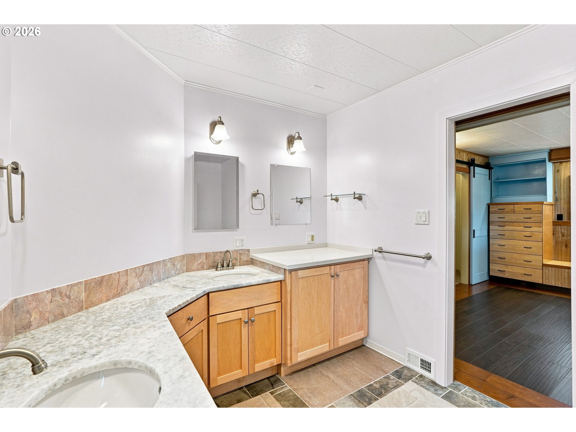1800 Lakewood Ct 138 Property Photo 20