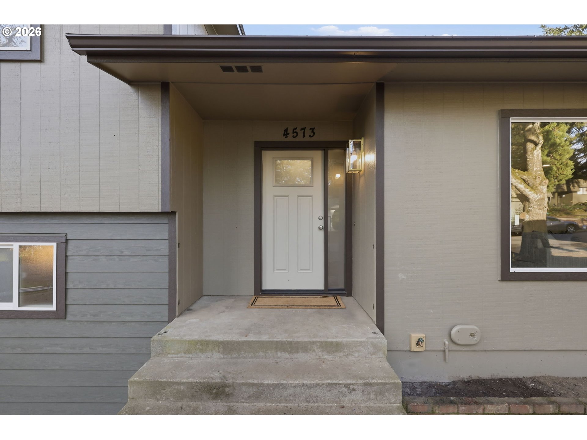 4573 Century Dr Property Photo 5