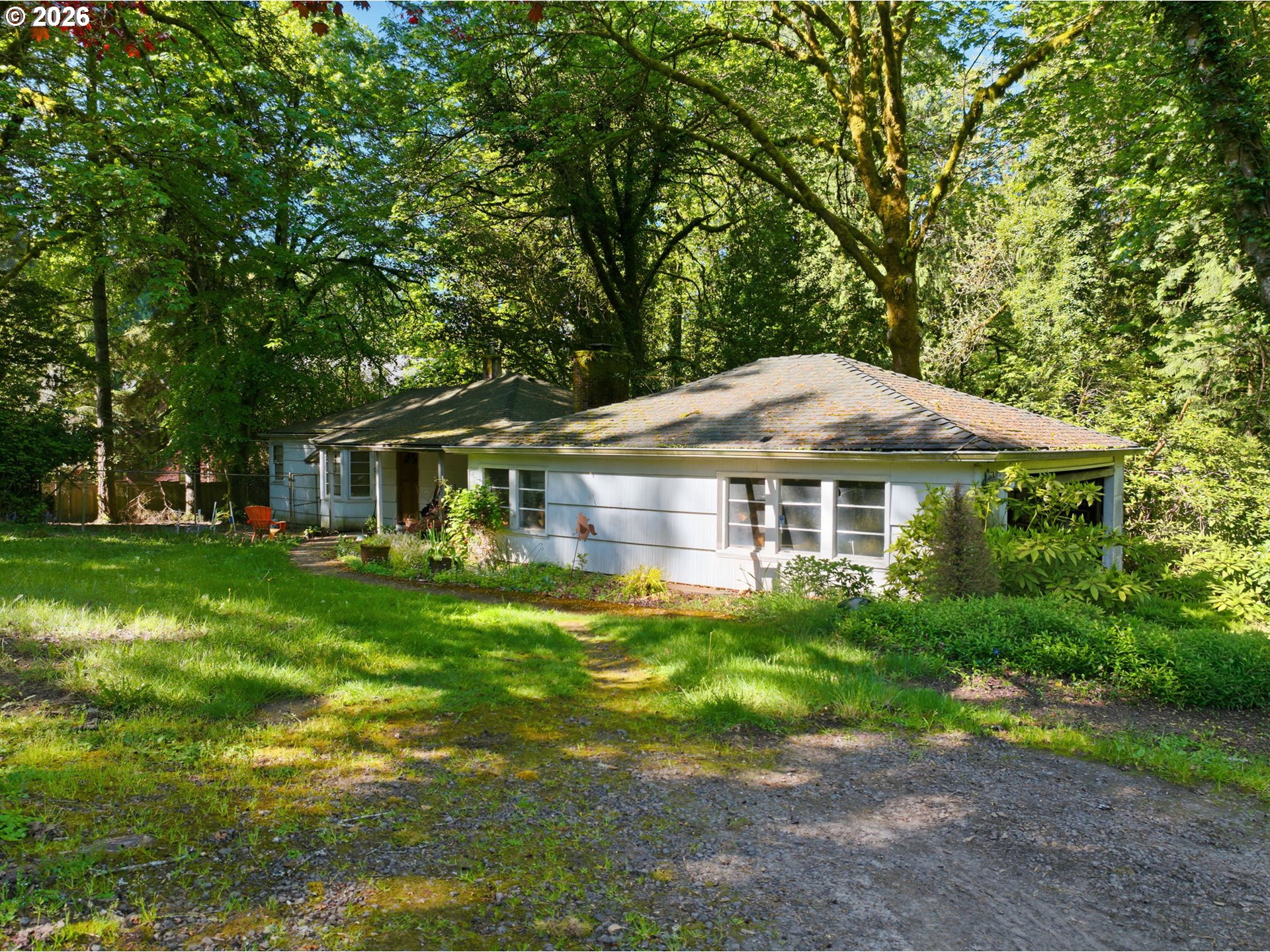 12645 S Terwilliger Blvd Property Photo 9