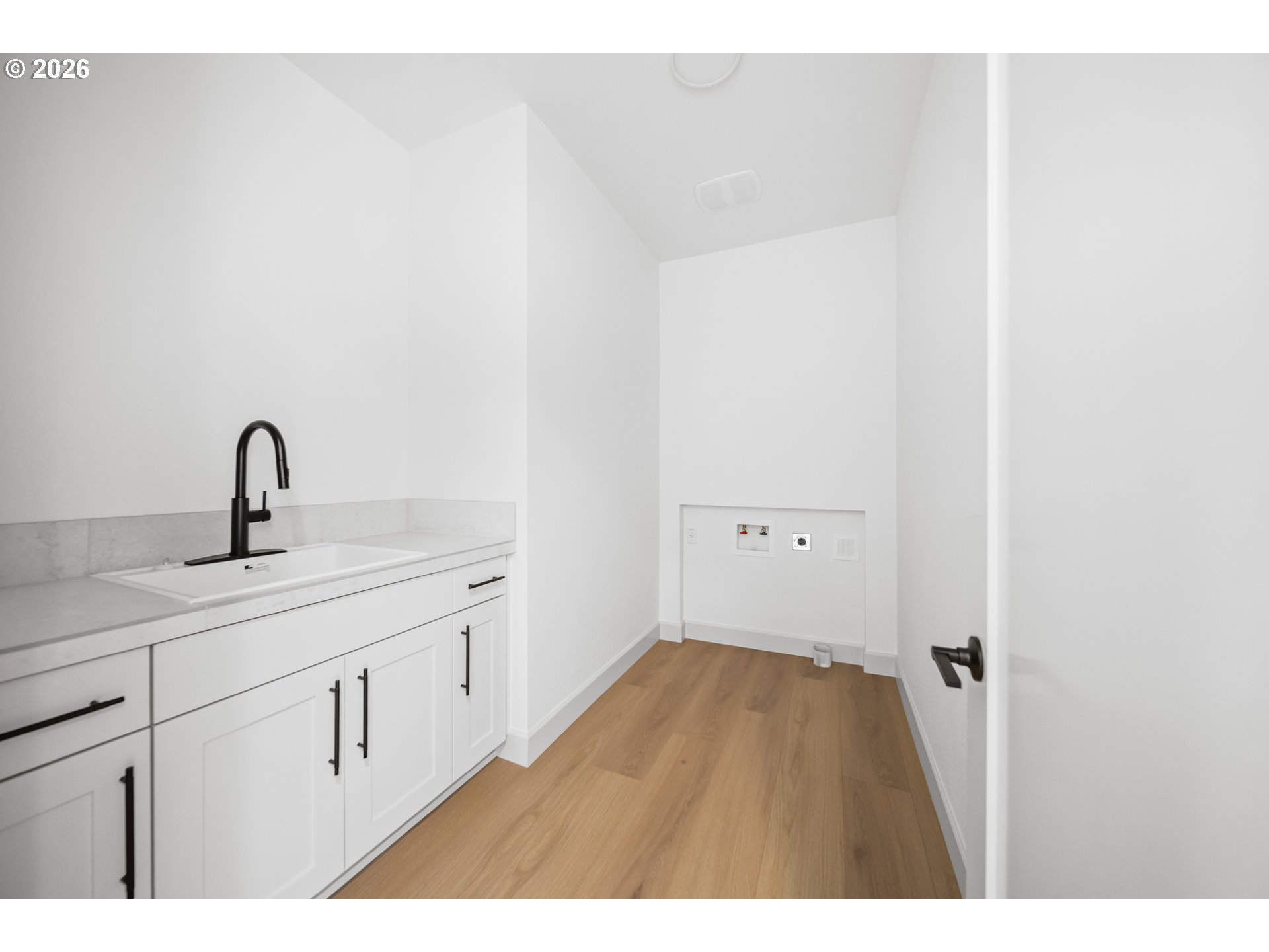 14902 Pomidor Pl Property Photo 5